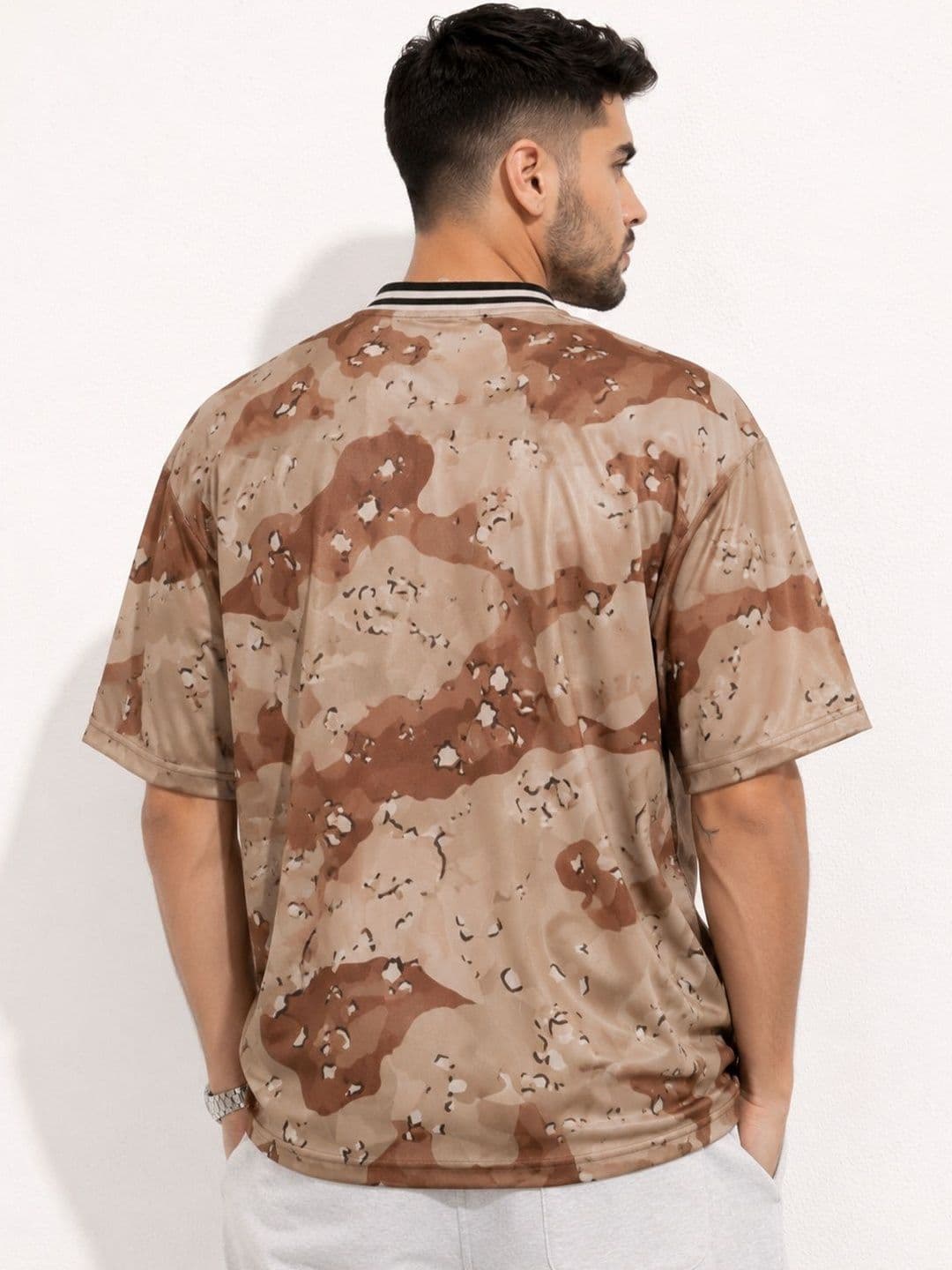 Force Men Camouflage Printed V-Neck T-shirt thumbnail 4