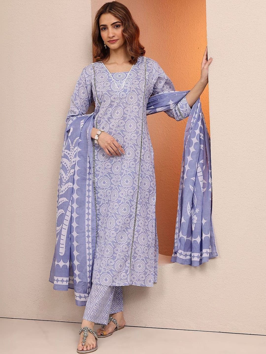 Libas Women Ethnic Motifs Printed Regular Kurta with Trousers & With Dupatta - view 1