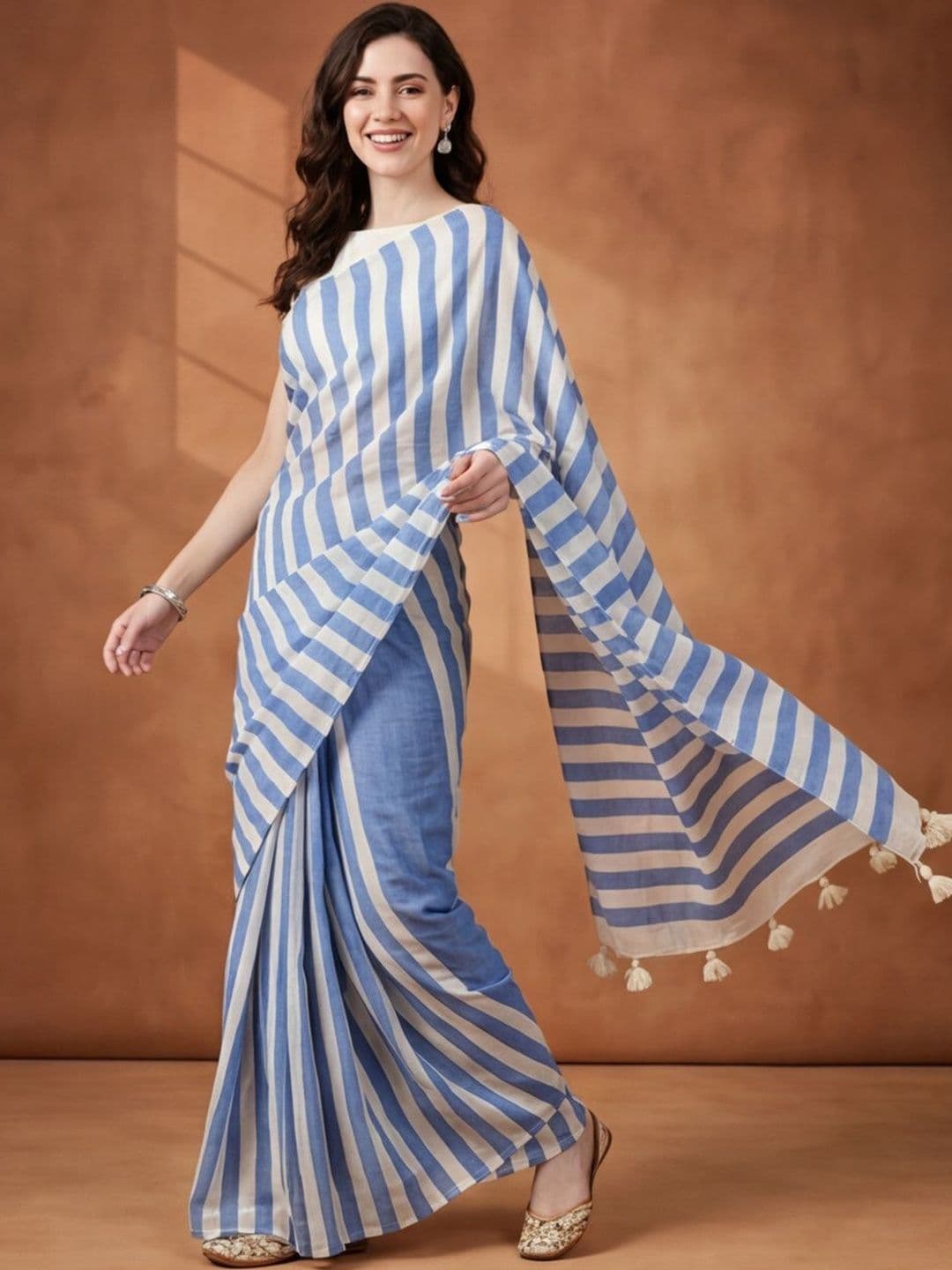 Jaipur Kurti Striped Pure Linen Handloom Saree thumbnail 3
