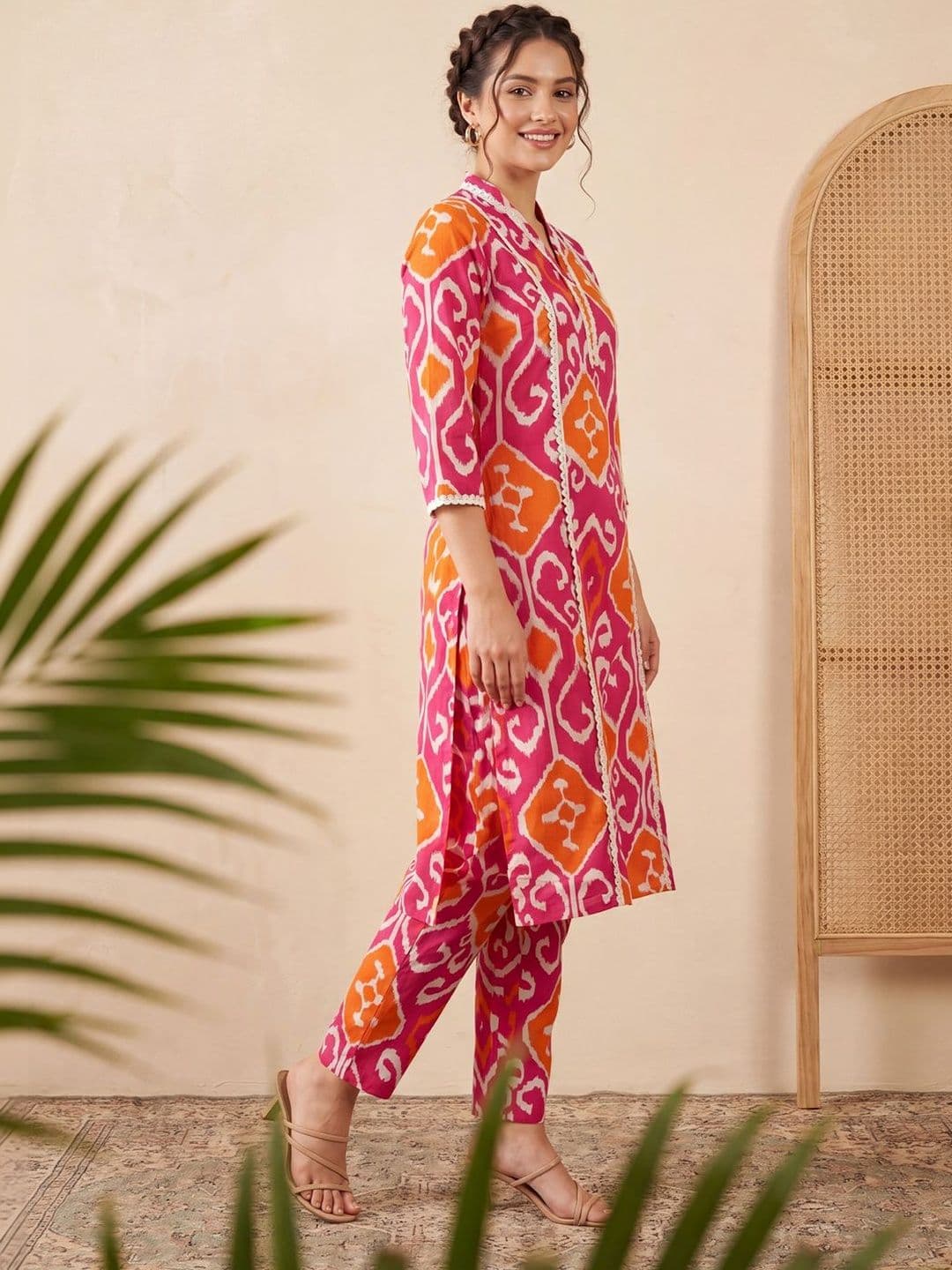 Indo Era Women Ethnic Motifs Printed Regular Pure Cotton Kurta with Trousers thumbnail 3
