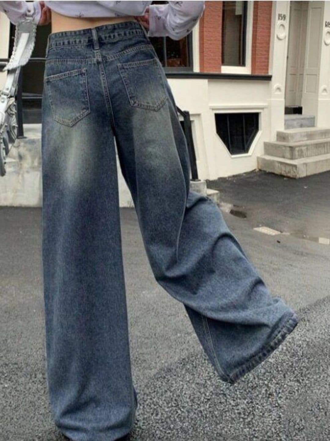 Mast & Harbour Women High-Rise Light Fade Acid Wash Jeans thumbnail 2