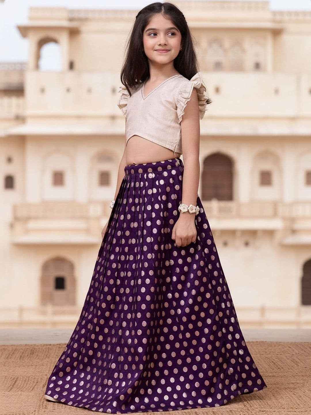 KALANANDI Girls Embellished Foil Print Ready to Wear Lehenga & thumbnail 5