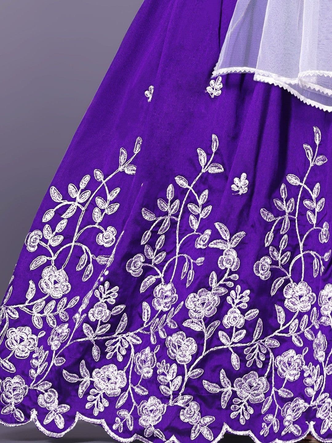 RJ ONLINE Girls Embroidered Thread Work Tie and Dye Semi-Stitched Lehenga & Blouse With Dupatta thumbnail 5