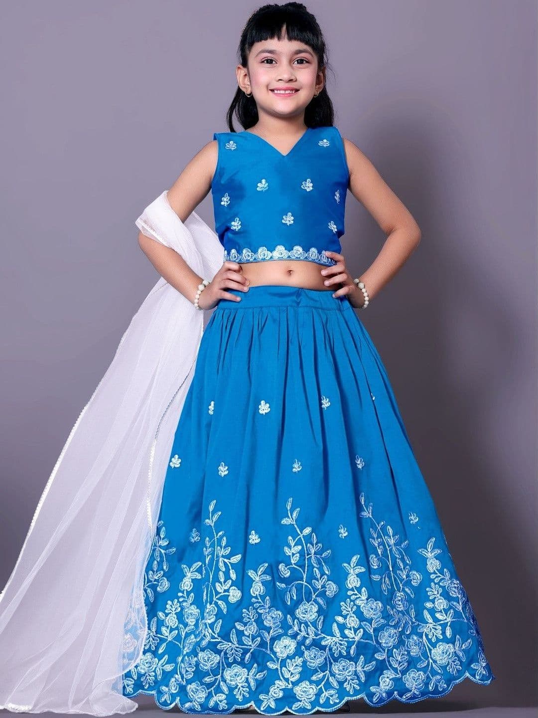 RJ ONLINE Girls Embroidered Thread Work Tie and Dye Ready to Wear Lehenga & Blouse With Dupatta thumbnail 3