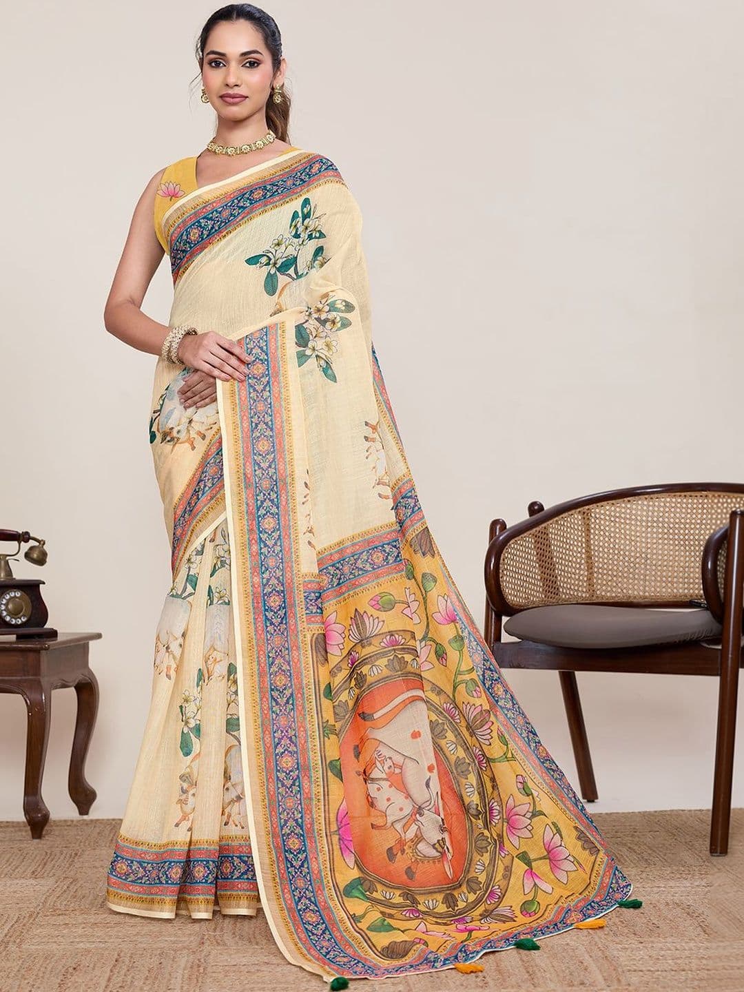VEDANT VASTRAM Ethnic Motifs Linen Blend Handloom Saree - view 1