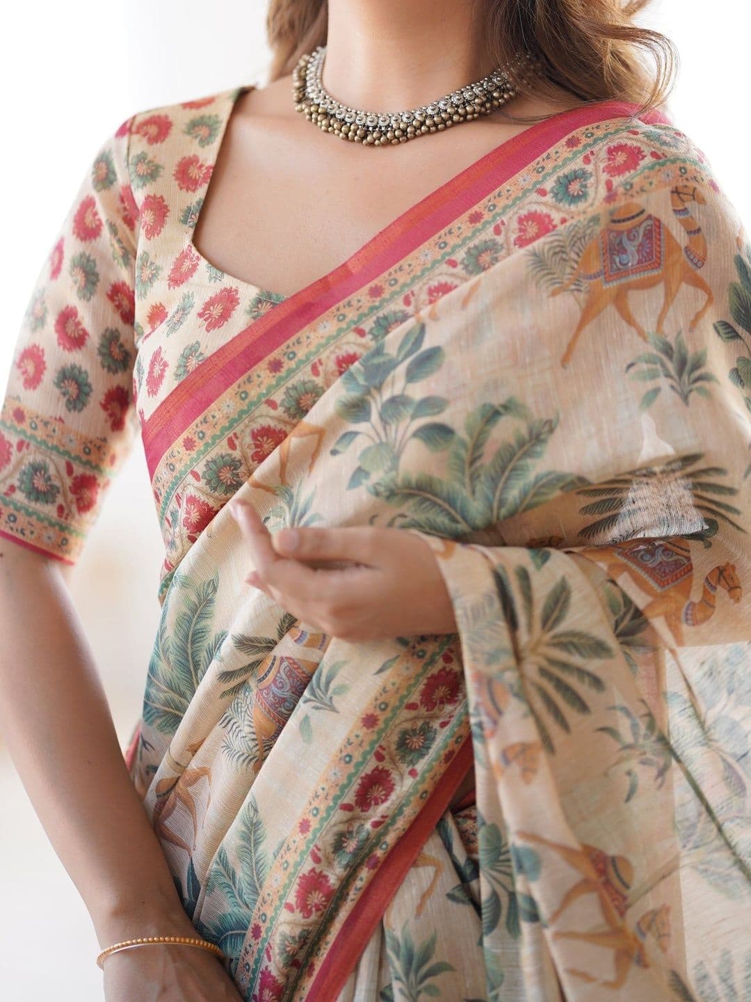 Siya Fashion Ethnic Motifs Linen Blend Designer Saree thumbnail 3