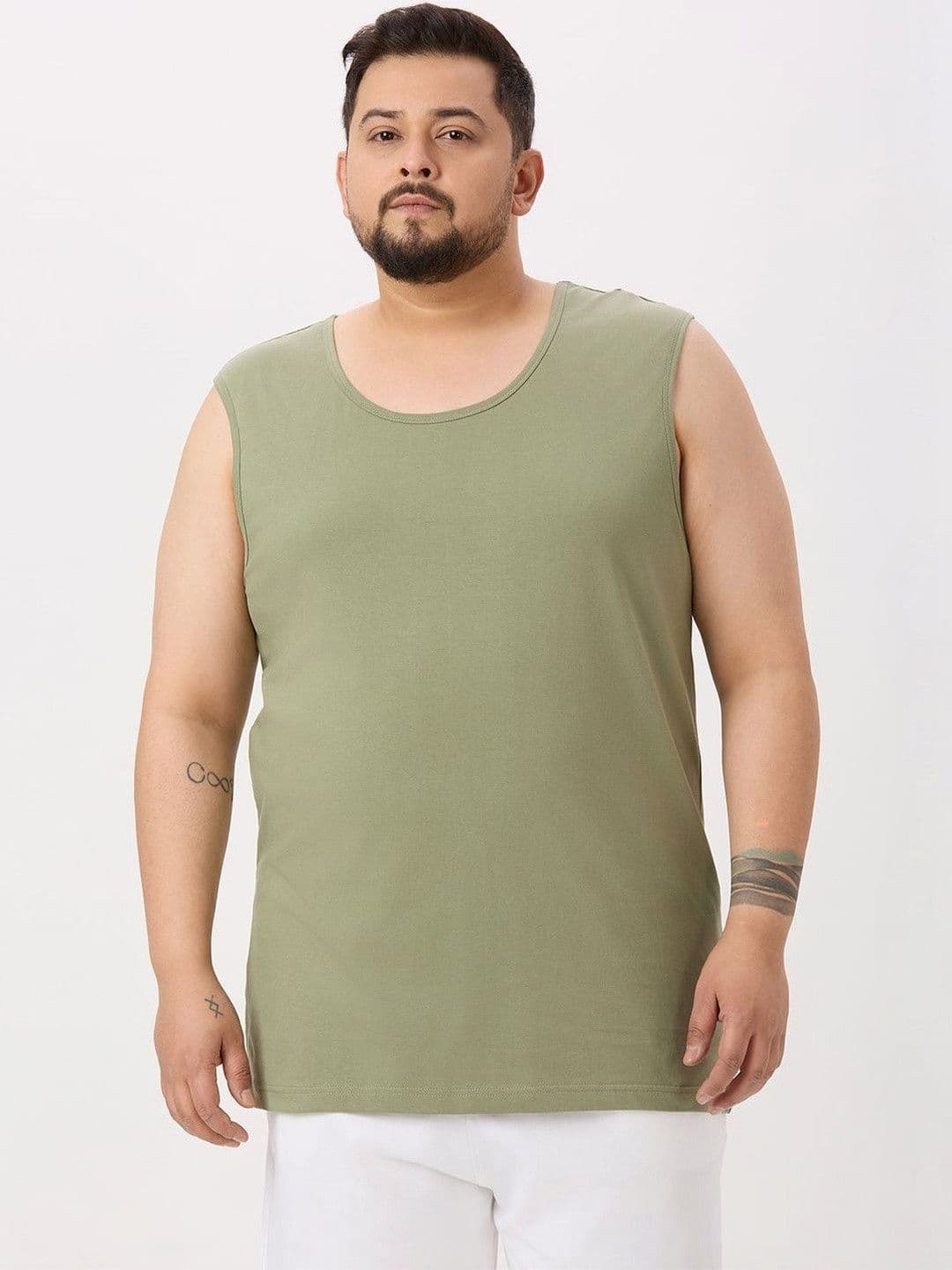 Vaishvik Plus Size Men T-Shirt - view 1
