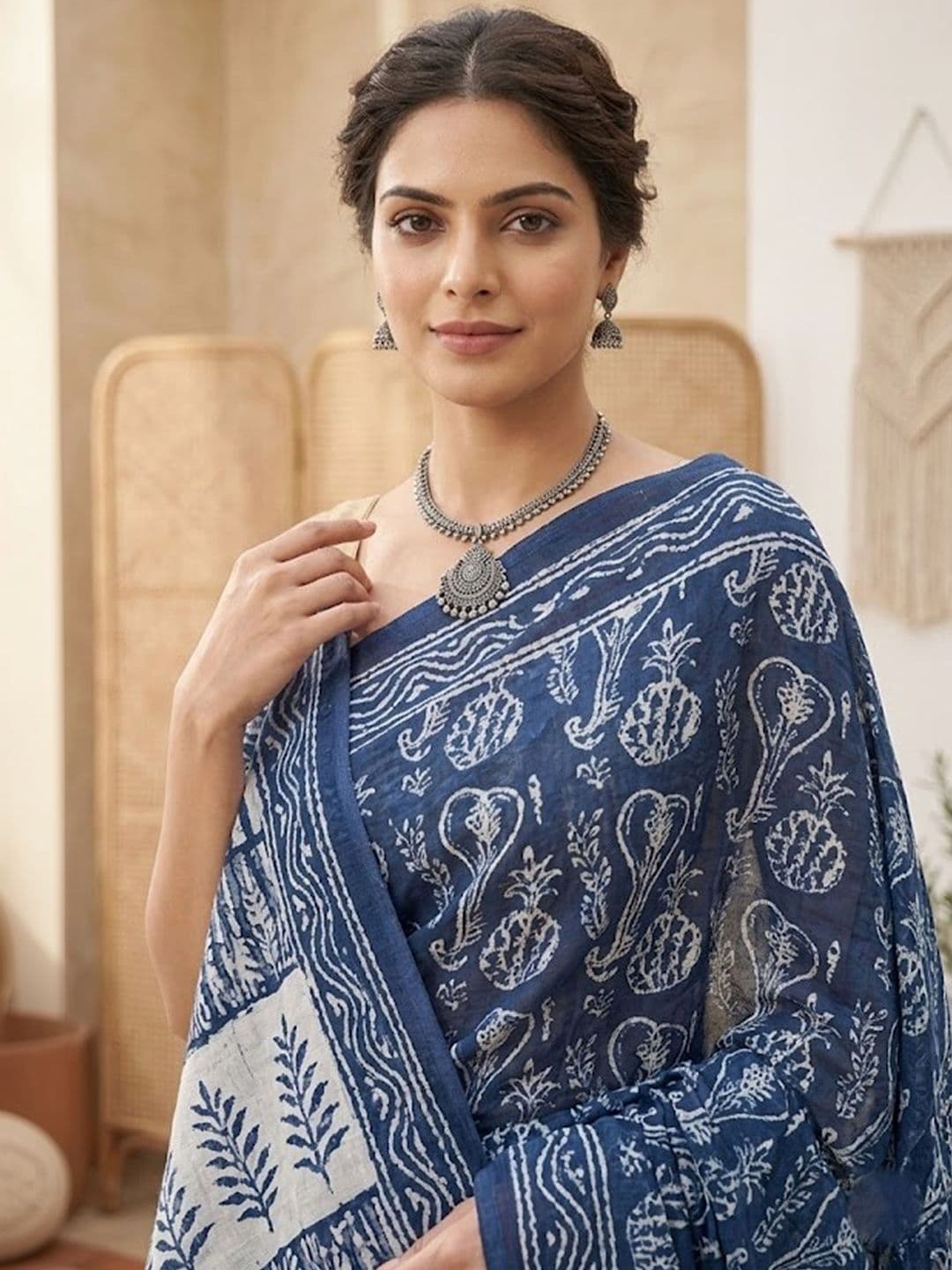 Sangria Printed Block Print Sarees Blouse thumbnail 3
