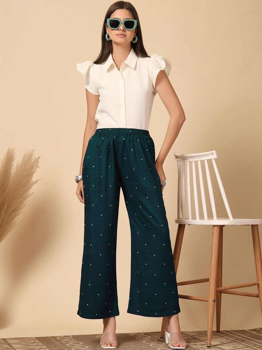 KLOTTHE Women Printed Pure Cotton Straight Palazzos thumbnail 2