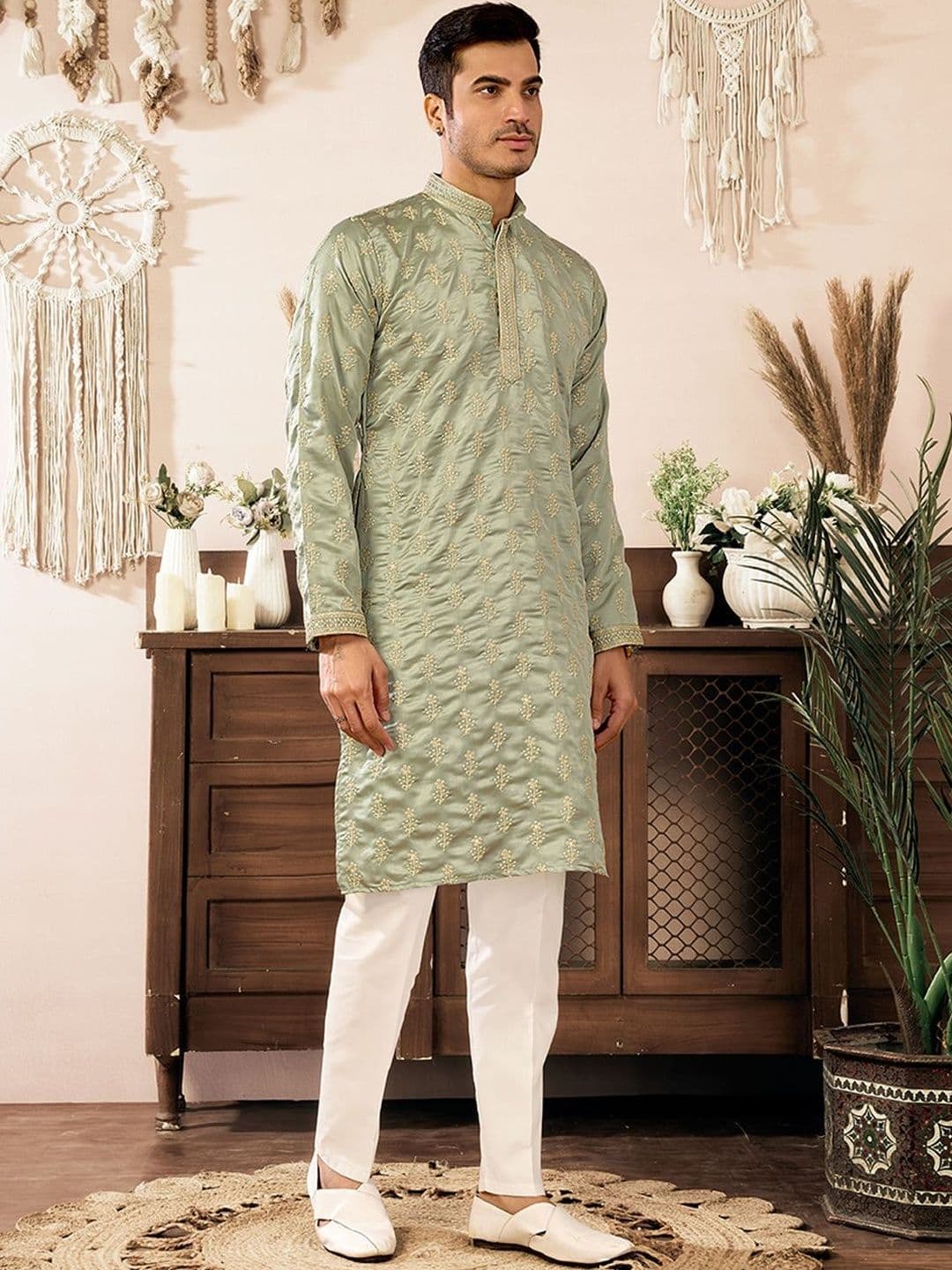 House of Pataudi Embroidered Cotton Mandarin Collar Knee Length Straight Kurta thumbnail 5
