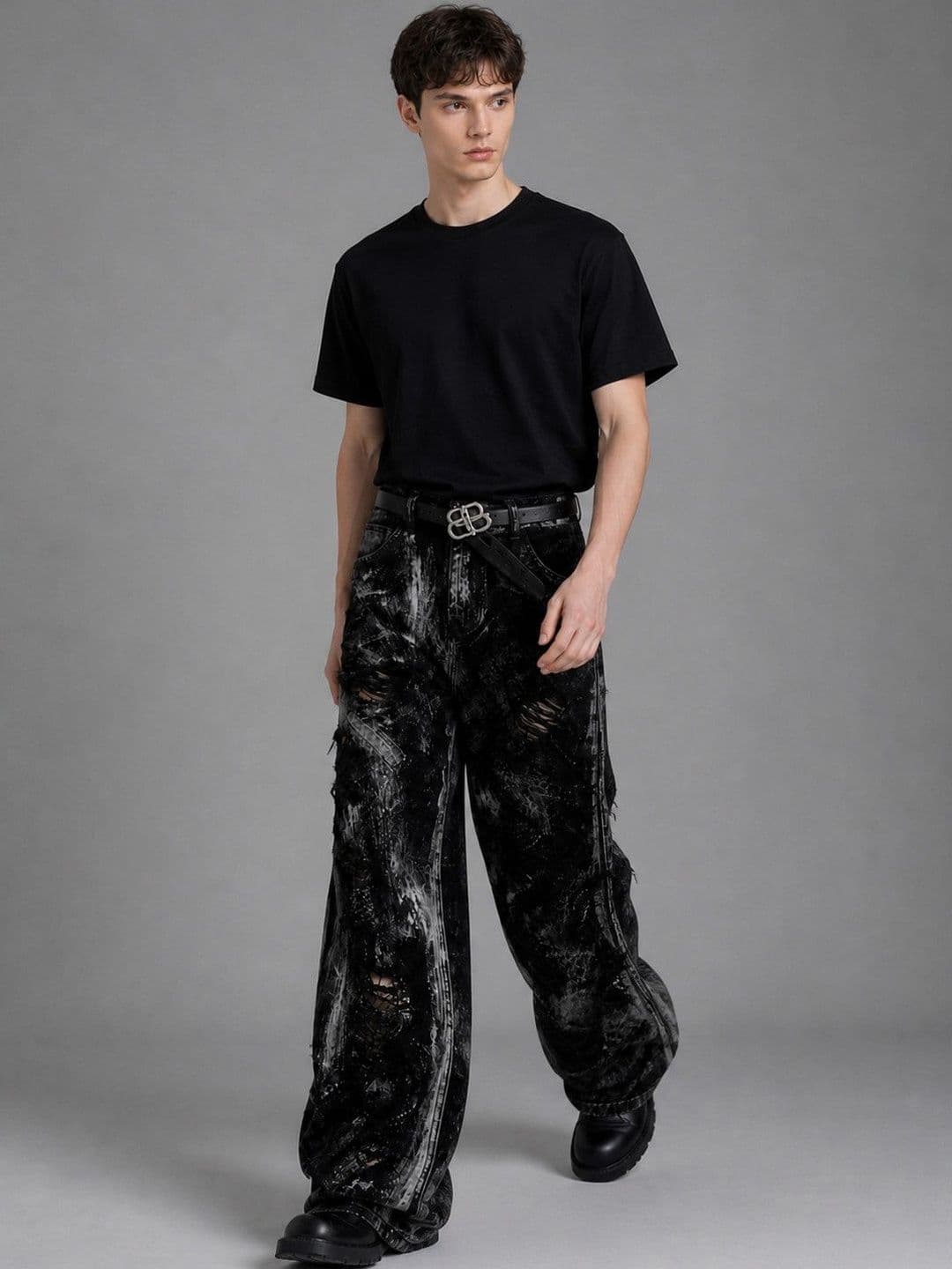 Rough&Ready Men Mid-Rise Highly Distressed Heavy Fade Jeans thumbnail 3