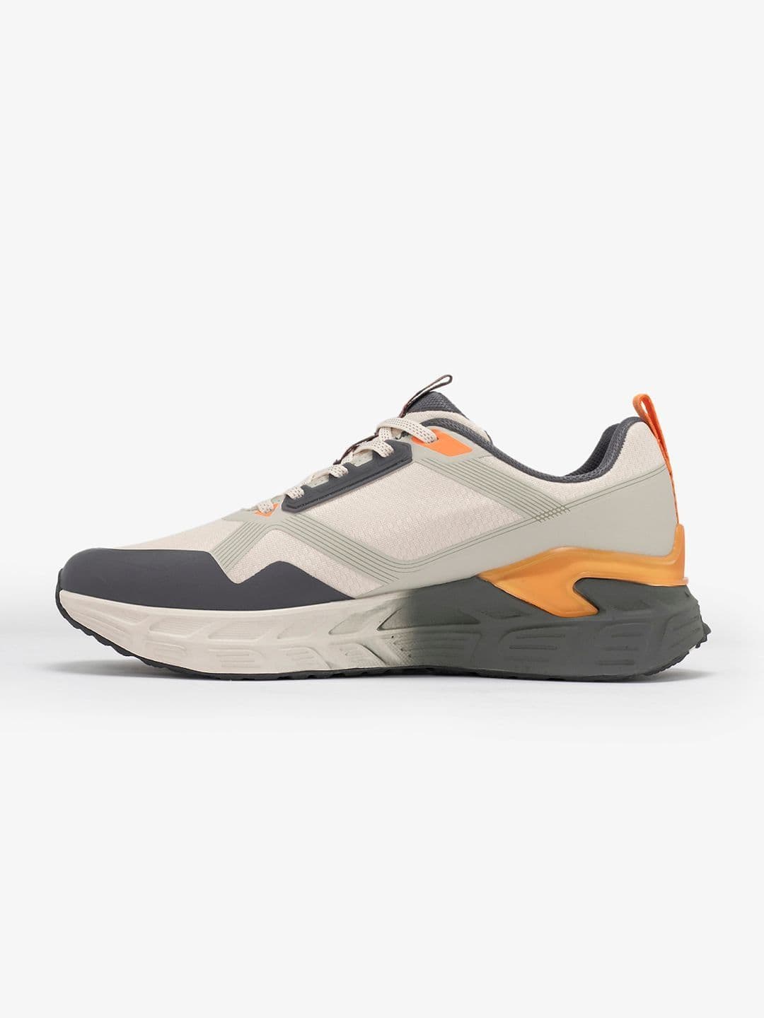 Red Tape Men Mesh Running Non-Marking Shoes thumbnail 2