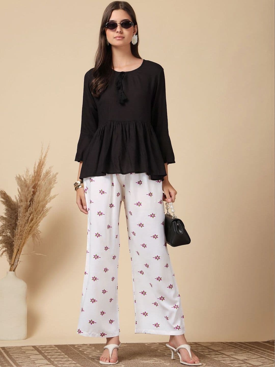 KLOTTHE Women Printed Straight Palazzos thumbnail 5