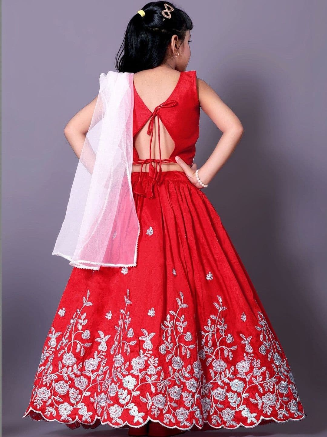 RJ ONLINE Girls Embroidered Thread Work Tie and Dye Ready to Wear Lehenga & Blouse With Dupatta thumbnail 4