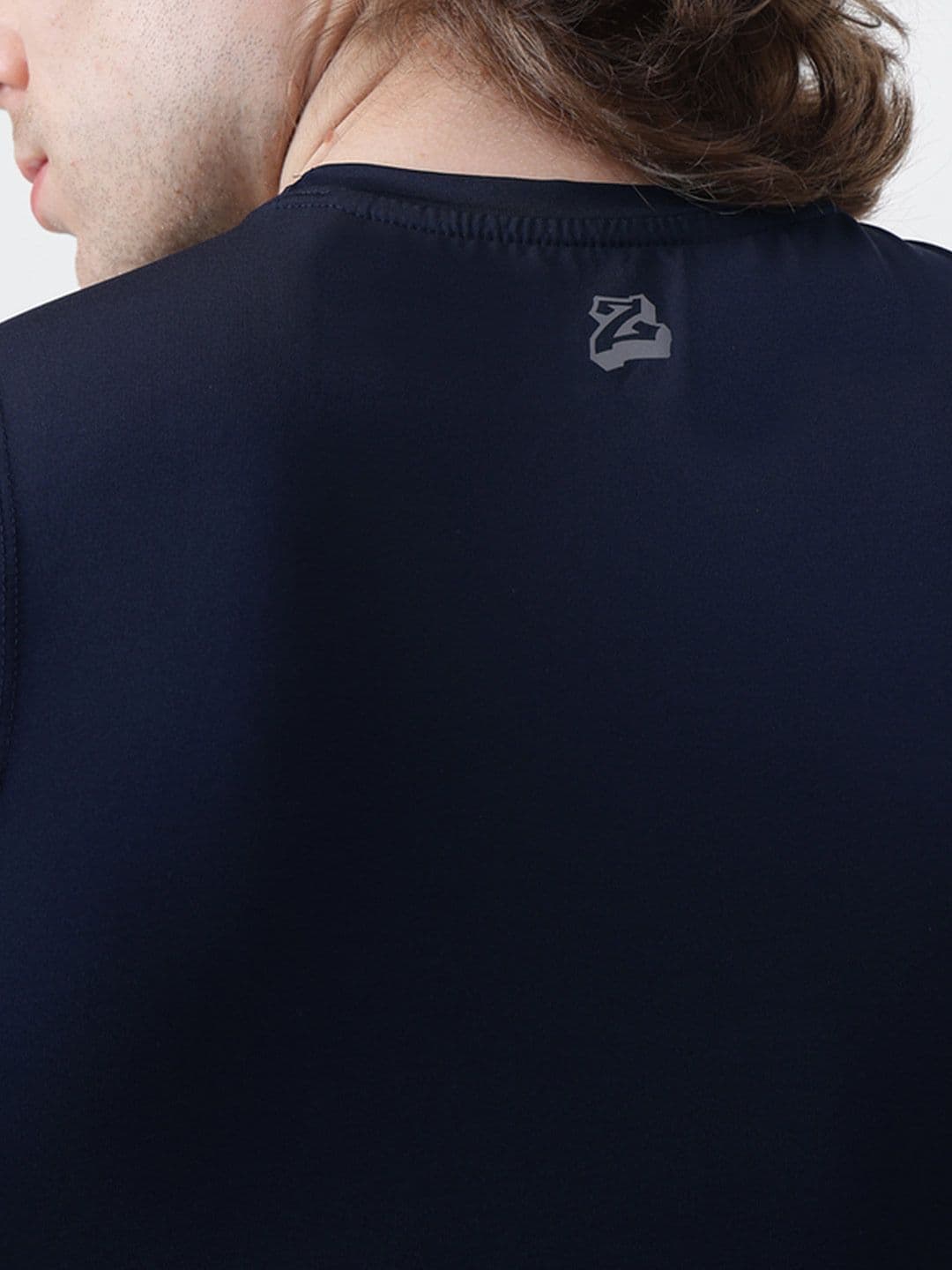 MuscleBlaze Men Brand Logo Printed Round Neck Compression T-shirt thumbnail 4