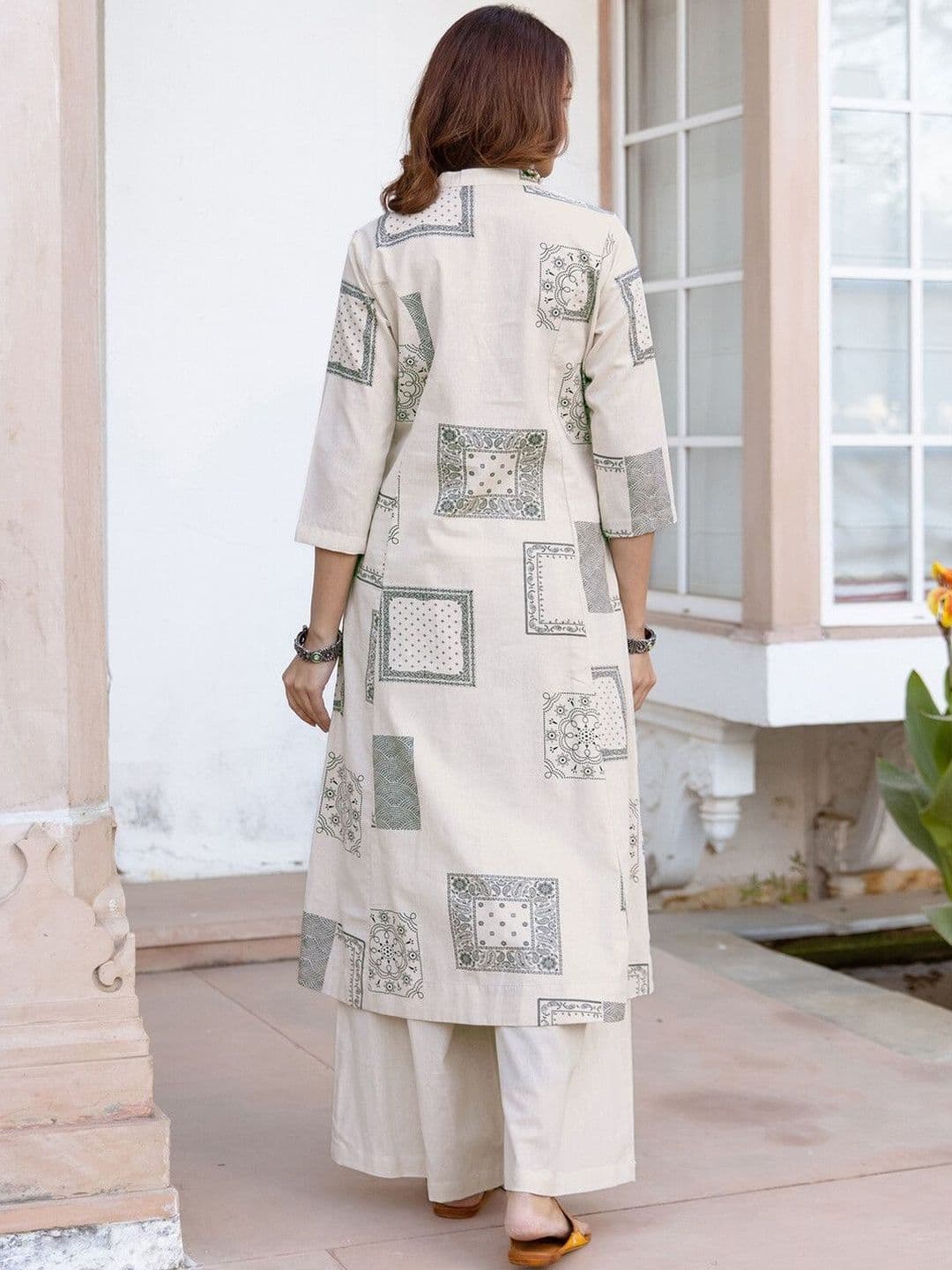 SKYLEE Printed Beige Cotton Blend Co Ords for Women thumbnail 2