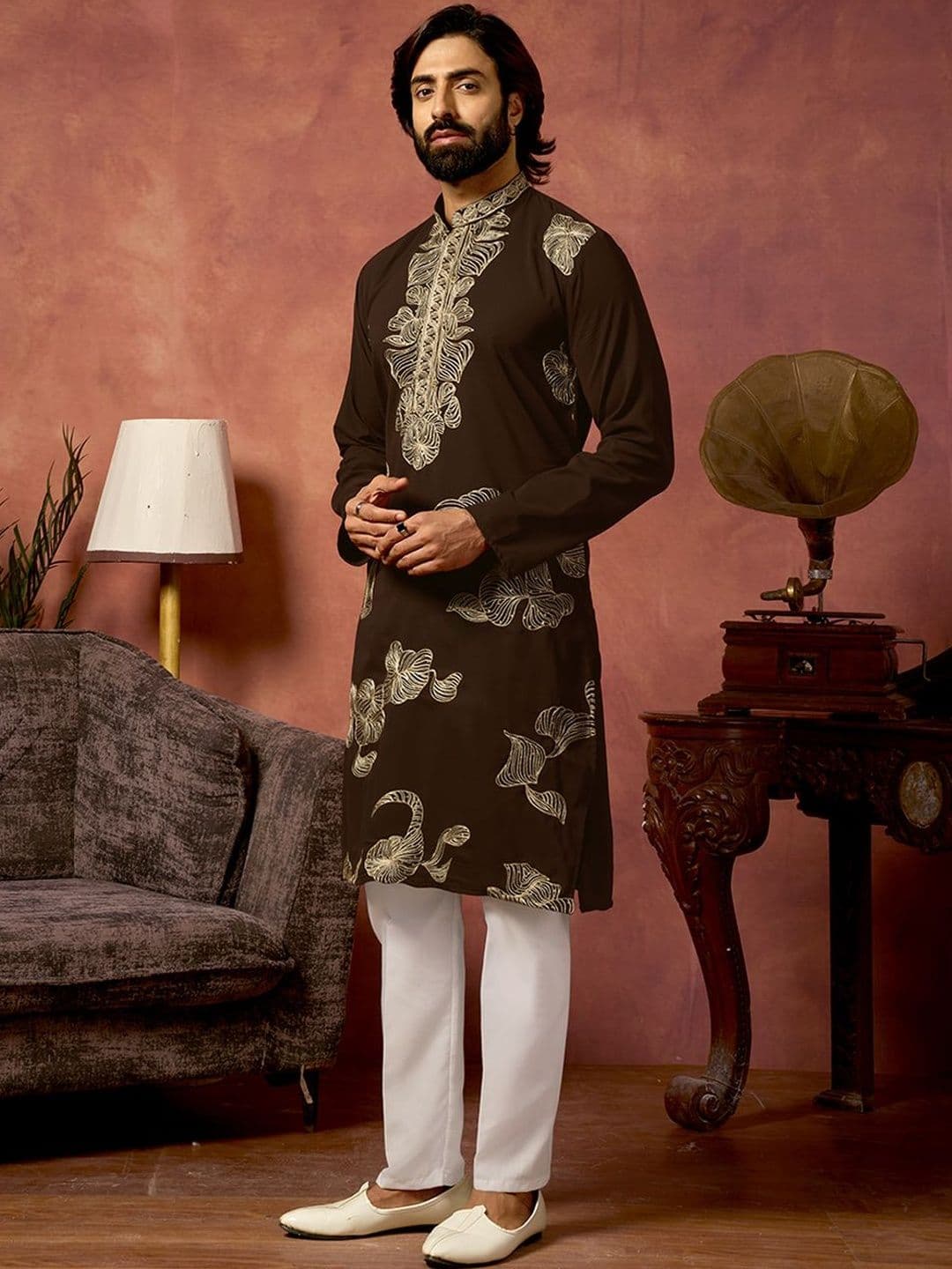 House of Pataudi Embroidered Cotton Mandarin Collar Knee Length Straight Kurtas - view 1