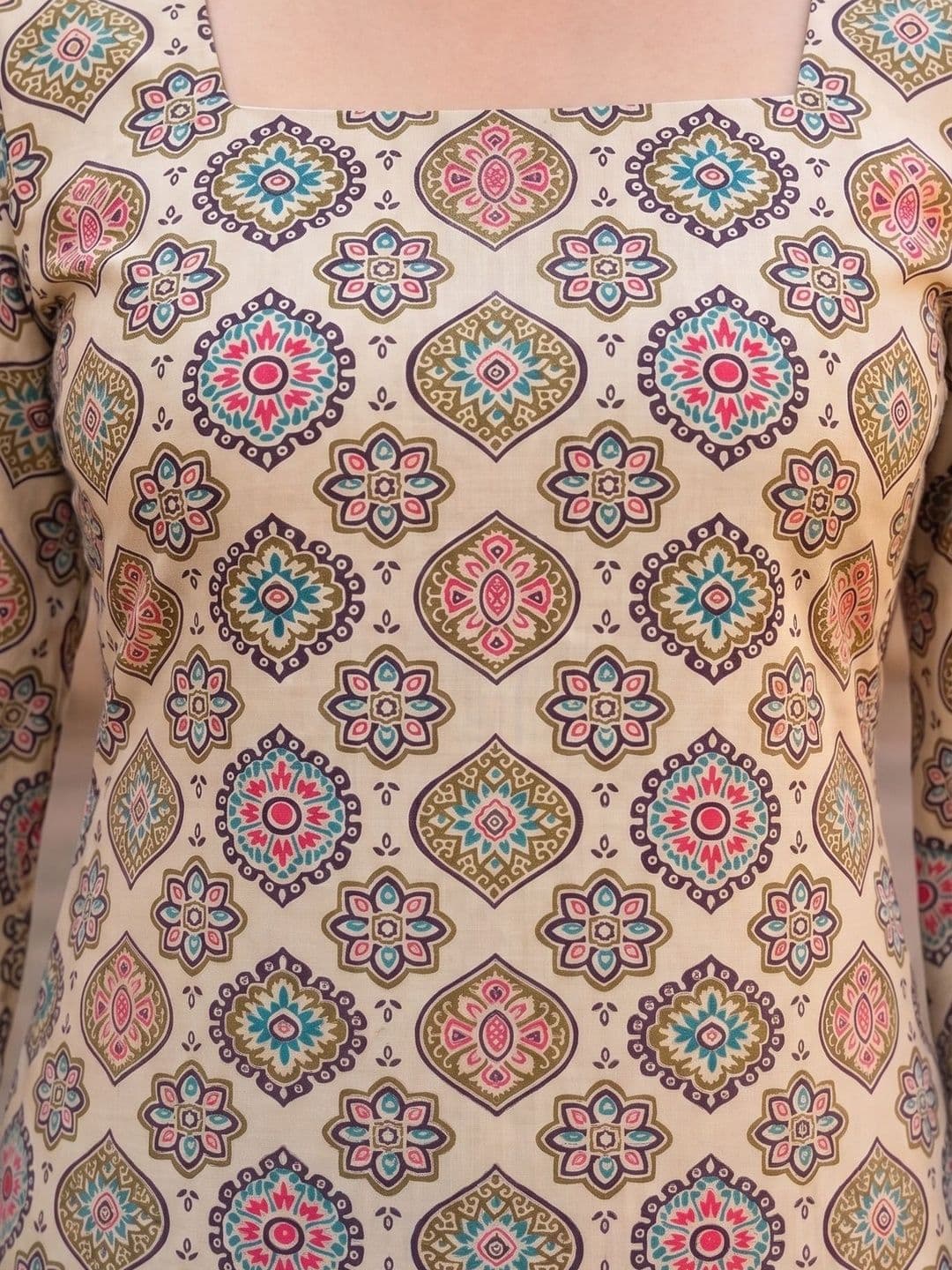 KALINI Women Ethnic Motifs Printed Bell Sleeves Indie Prints Kurta thumbnail 2