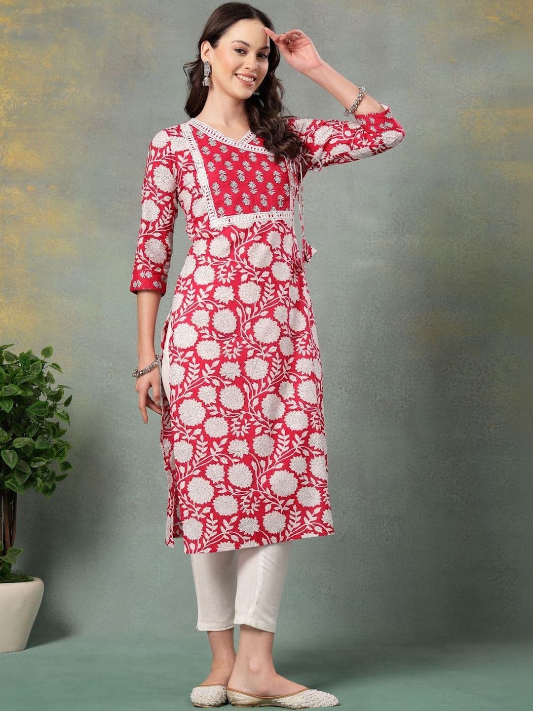 SEVEN FLOWER Women Floral Printed Kurta thumbnail 5