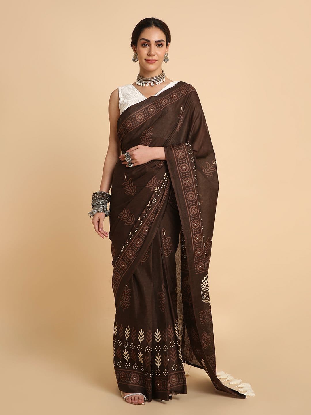 RATAN Women Cotton 1 Minute Pre Draped Saree With Unstitched Blouse Piece And Pocket Saree thumbnail 3