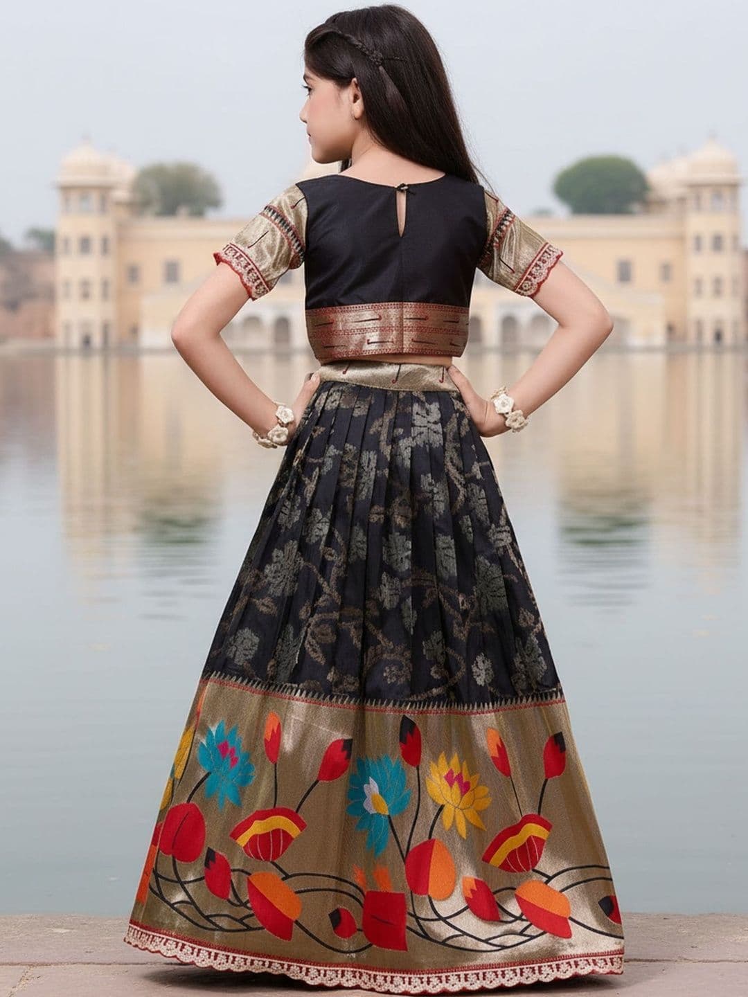 KALANANDI Girls Embroidered Ready to Wear Lehenga & thumbnail 2