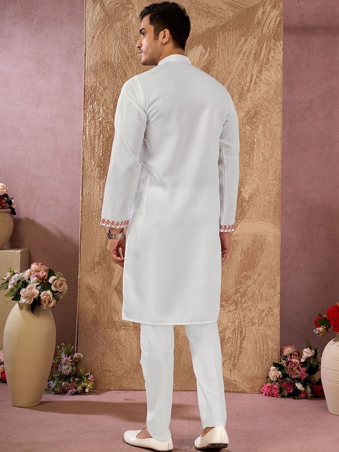 House of Pataudi Embroidered Cotton Mandarin Collar Knee Length Straight Kurta thumbnail 2