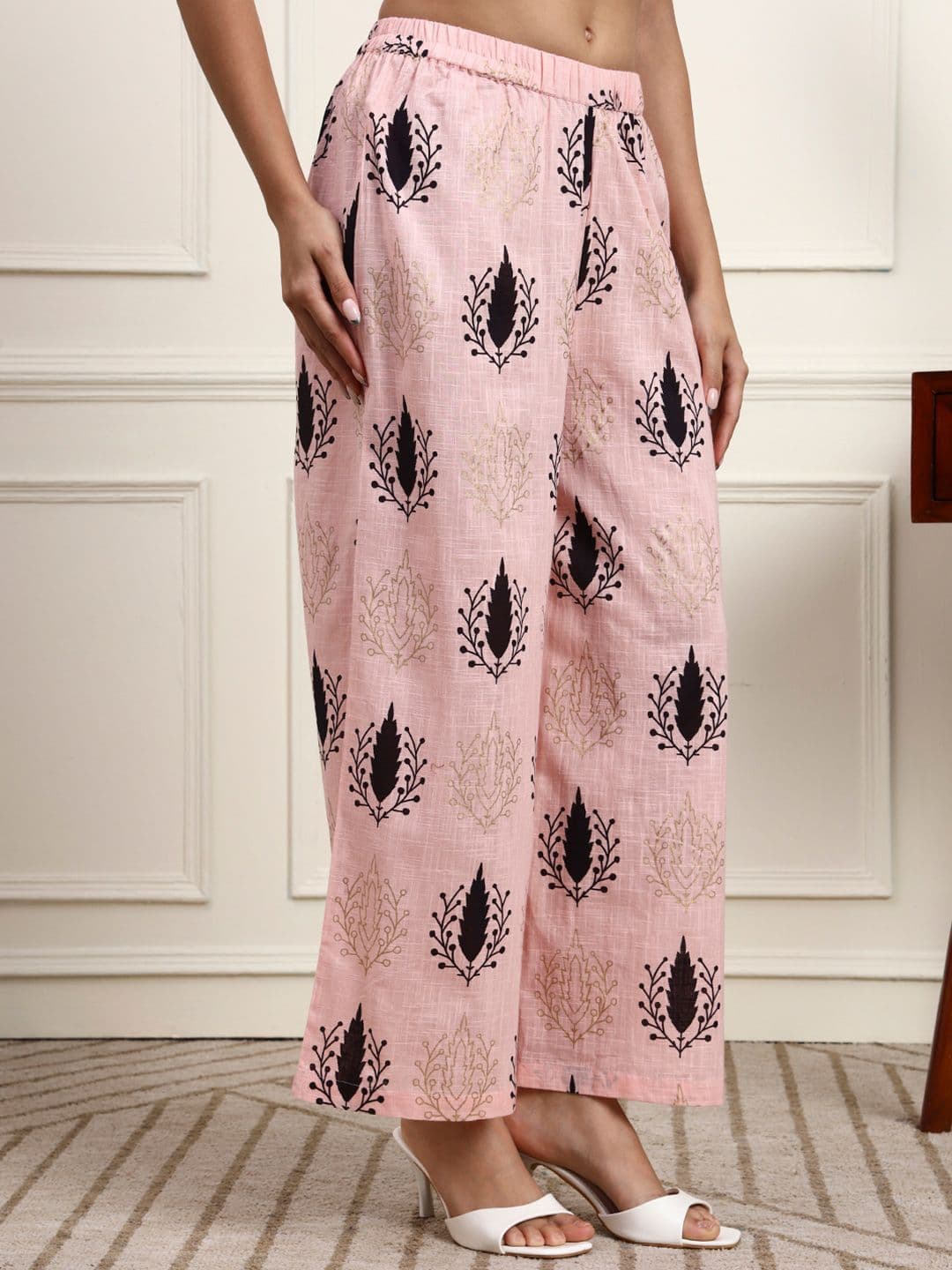 Idalia Women Navy Blue & Pink Yoke Design Kurta with Palazzos thumbnail 4
