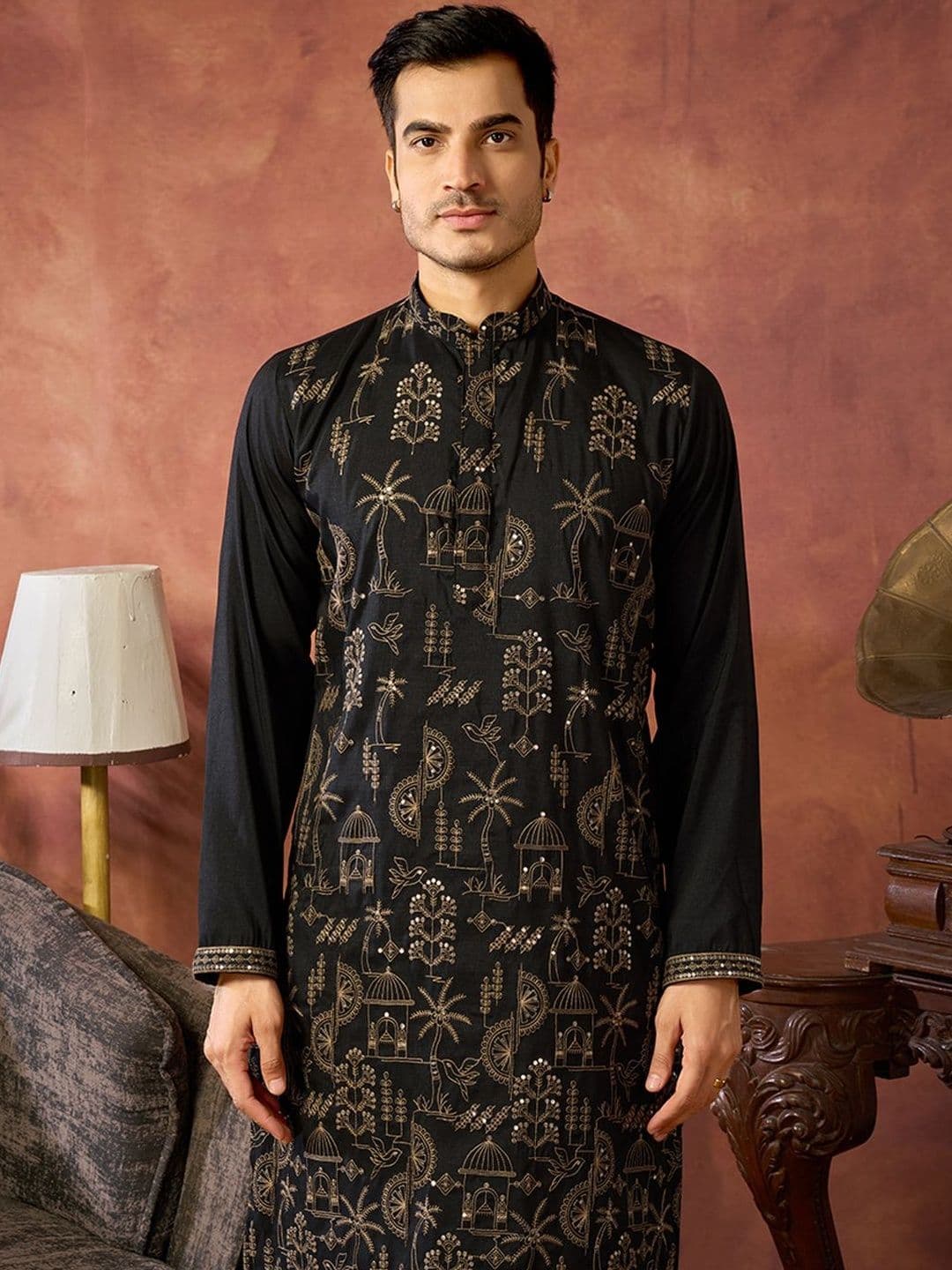 House of Pataudi Embroidered Cotton Mandarin Collar Knee Length Straight Kurta thumbnail 6