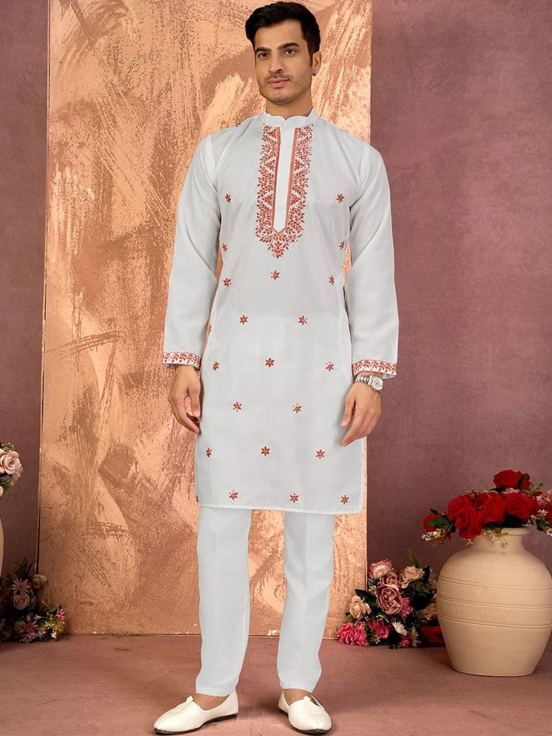 House of Pataudi Embroidered Cotton Mandarin Collar Knee Length Straight Kurta thumbnail 5