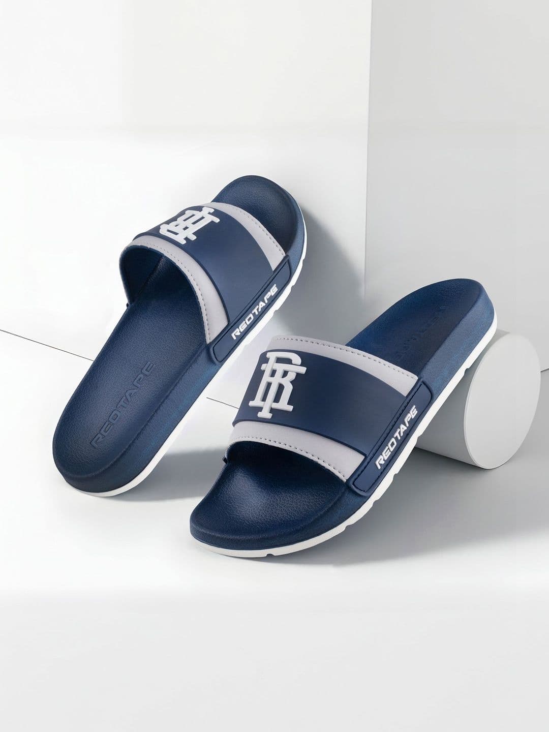 Red Tape Men Sliders - view 1