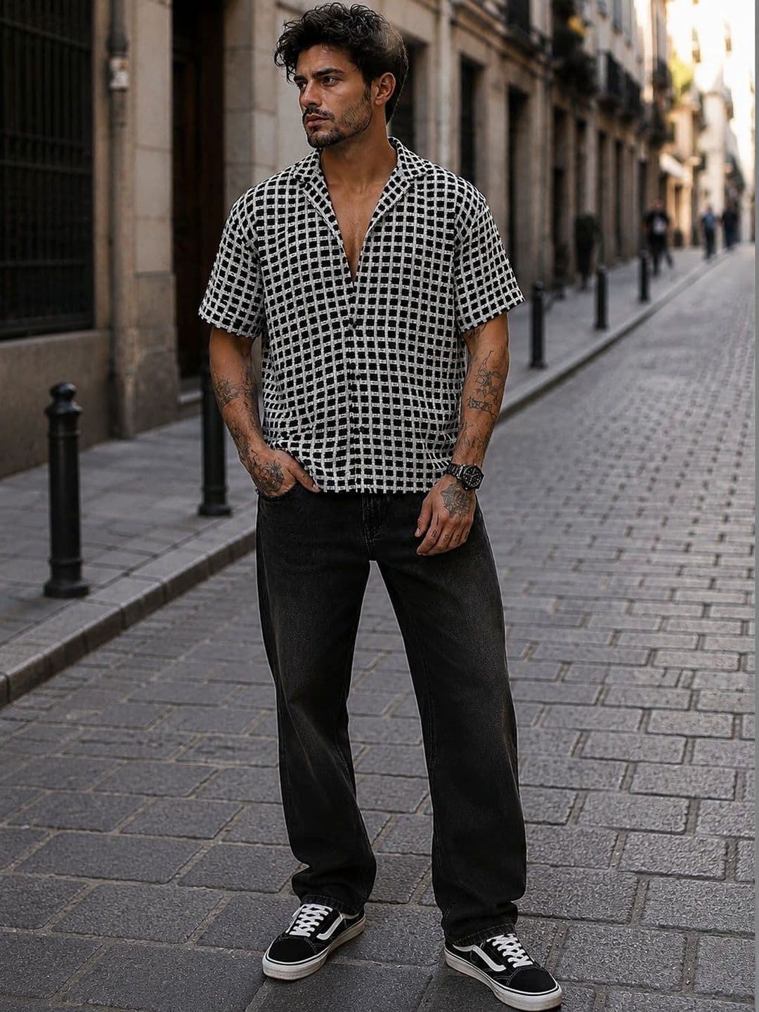 The Roadster Lifestyle Co. Classic Checked Cotton Half Sleeve Shirt thumbnail 2