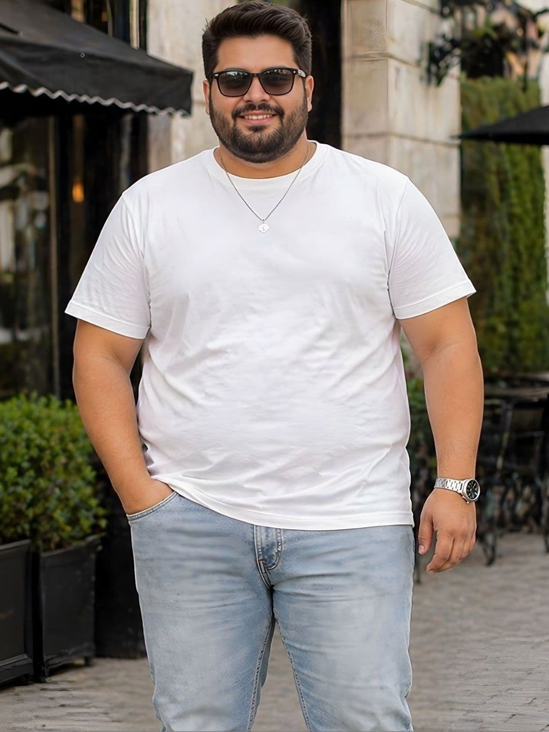 Sztori Men Plus Size White Solid Round Neck Regular Fit Cotton T-shirt - view 1