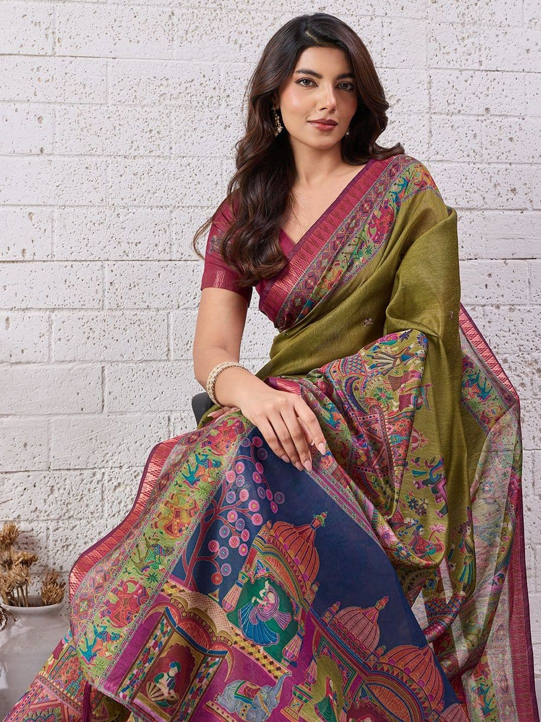 ARKRONE Ethnic Motifs Embroidered Silk Blend Heavy Work Saree thumbnail 5
