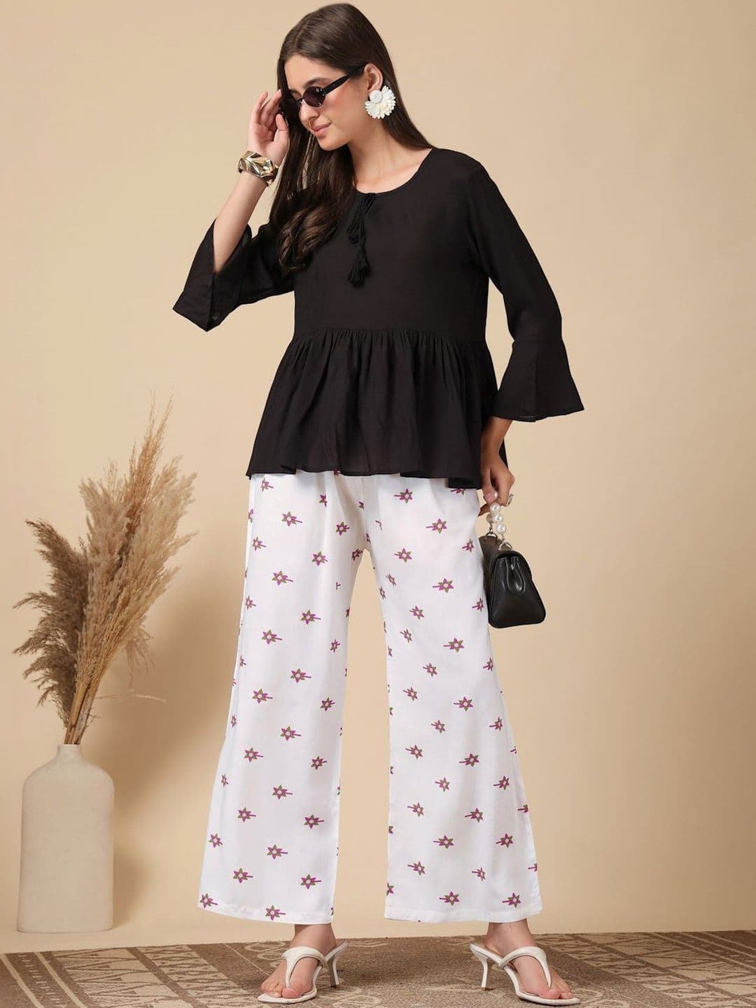 KLOTTHE Women Printed Straight Palazzos thumbnail 7