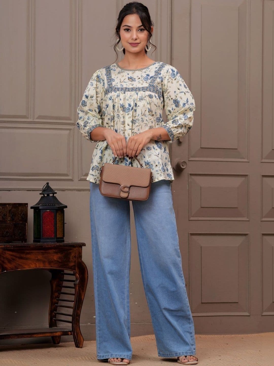 Sangria Floral Printed Pure Cotton Round Neck Straight Kurtis thumbnail 5
