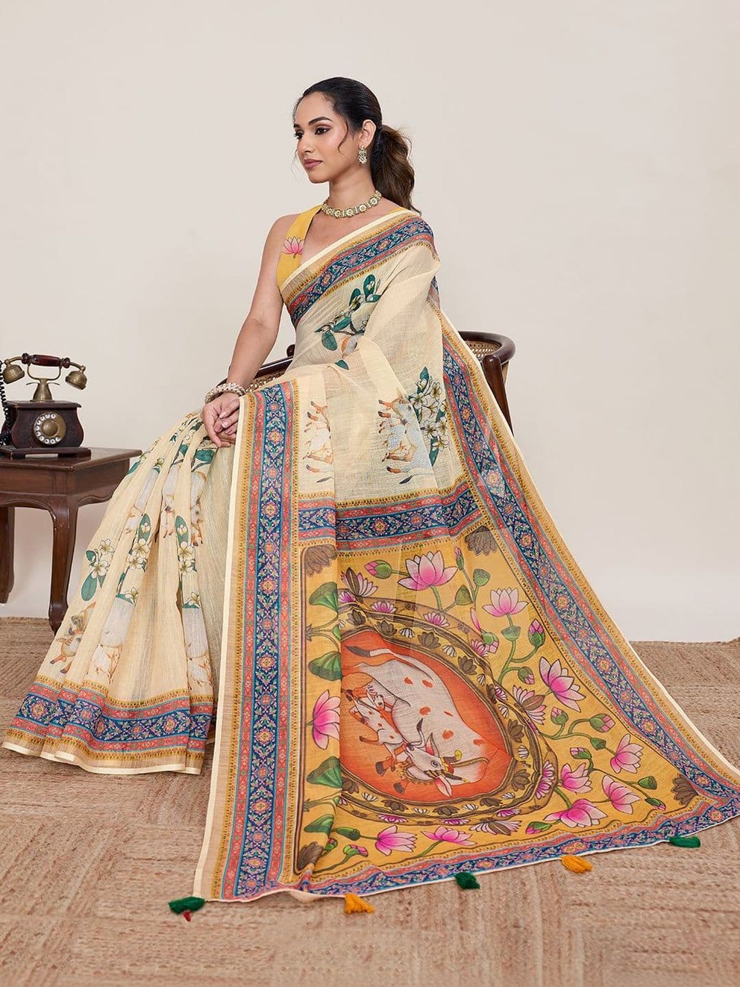 VEDANT VASTRAM Ethnic Motifs Linen Blend Handloom Saree thumbnail 3