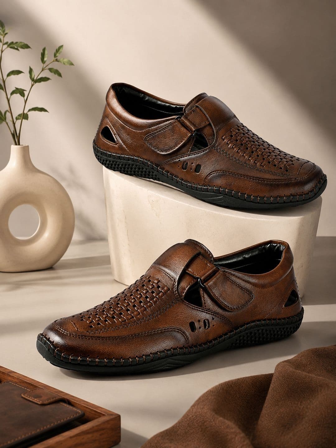 The Roadster Lifestyle Co Men Leather Velcro Fisherman Sandals thumbnail 2