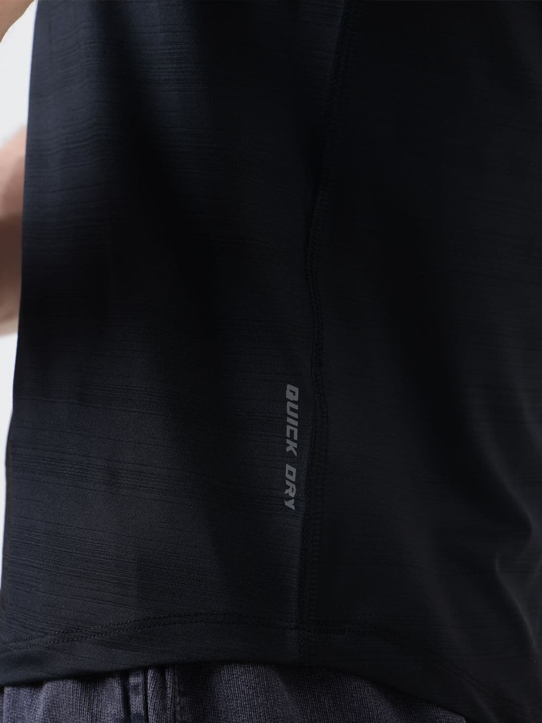 MuscleBlaze Men T-shirt thumbnail 6