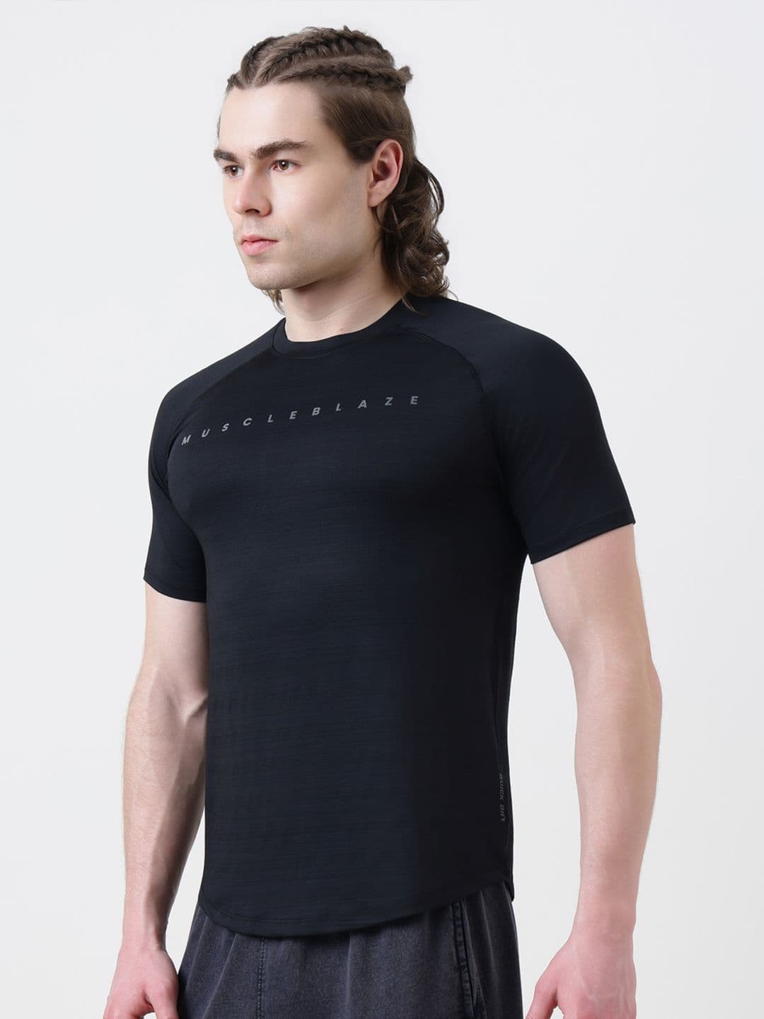 MuscleBlaze Active T Shirt for Men, for Gym & Sports (Midnight Black) thumbnail 5