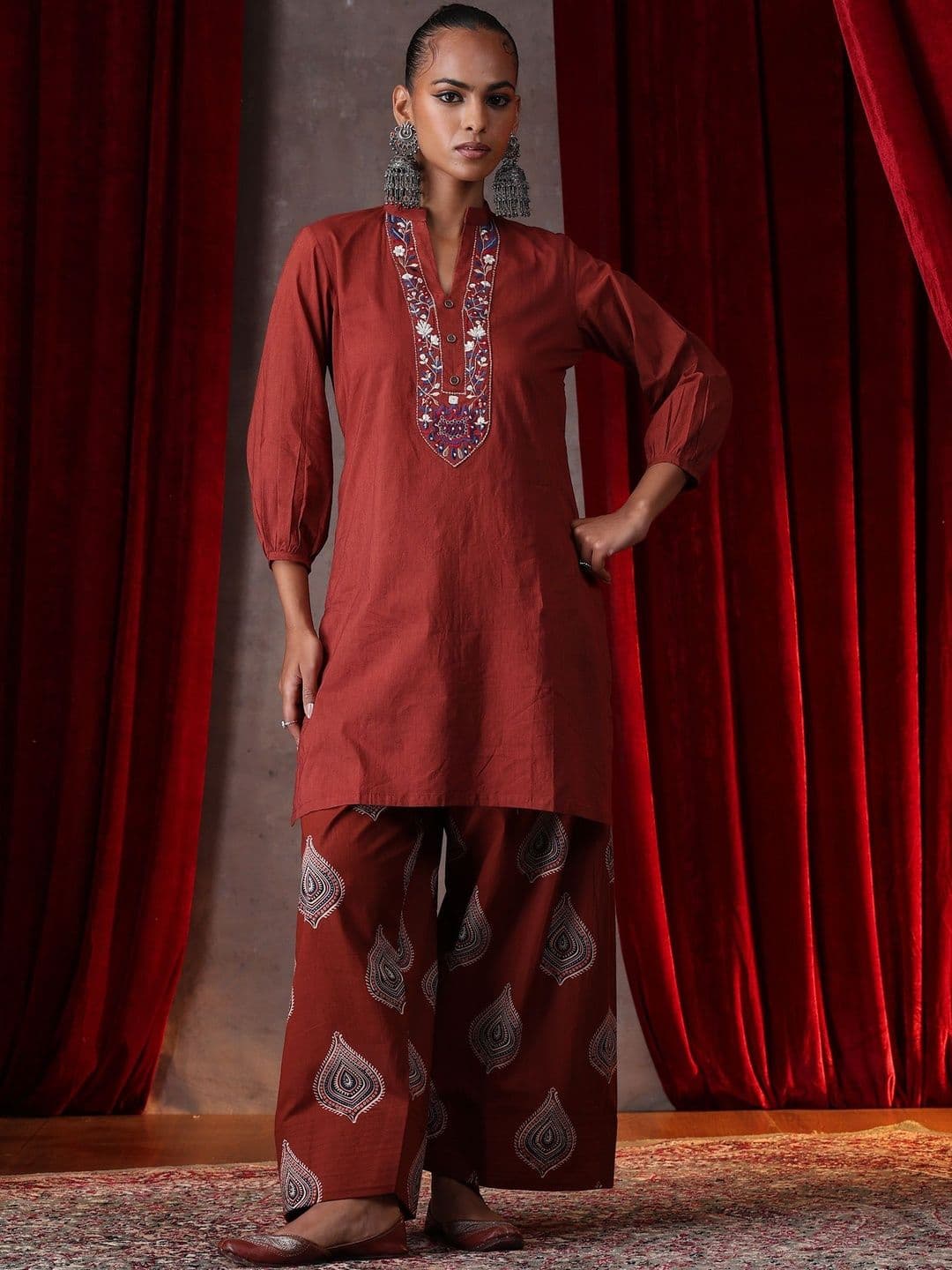 Khushal K Women Ethnic Motifs Embroidered Regular Thread Work Pure Cotton Kurta with Palazzos thumbnail 5