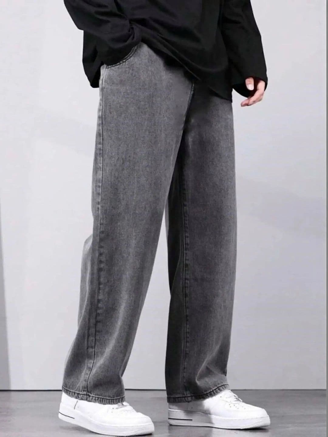 GARTEEN Men Wide Leg Mid-Rise Dark Shade Stretchable Jeans thumbnail 4