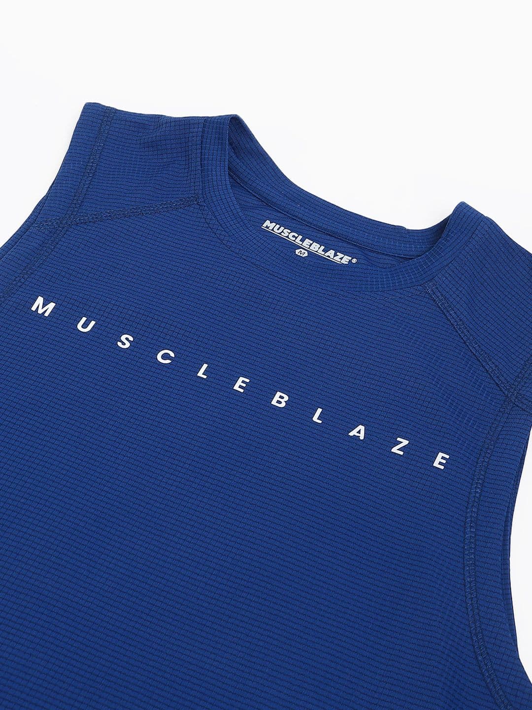 MuscleBlaze Men Brand Logo Printed Round Neck Compression T-shirt thumbnail 4