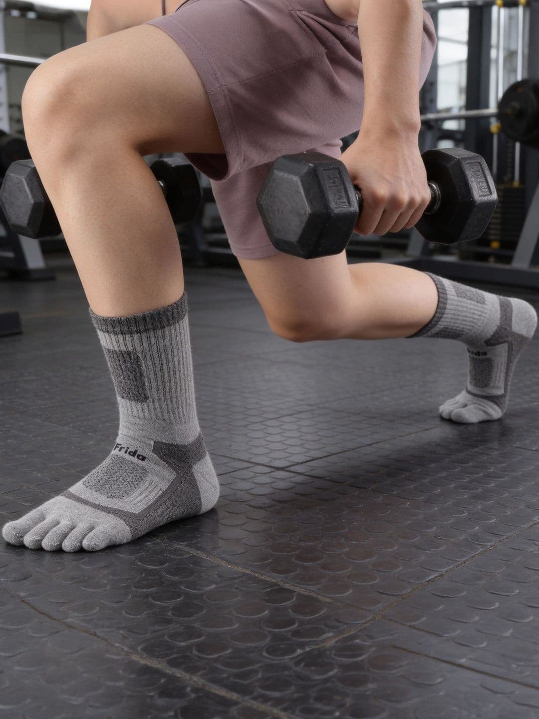 FRIDO Men Cotton Colourblocked Calf Length Socks thumbnail 4