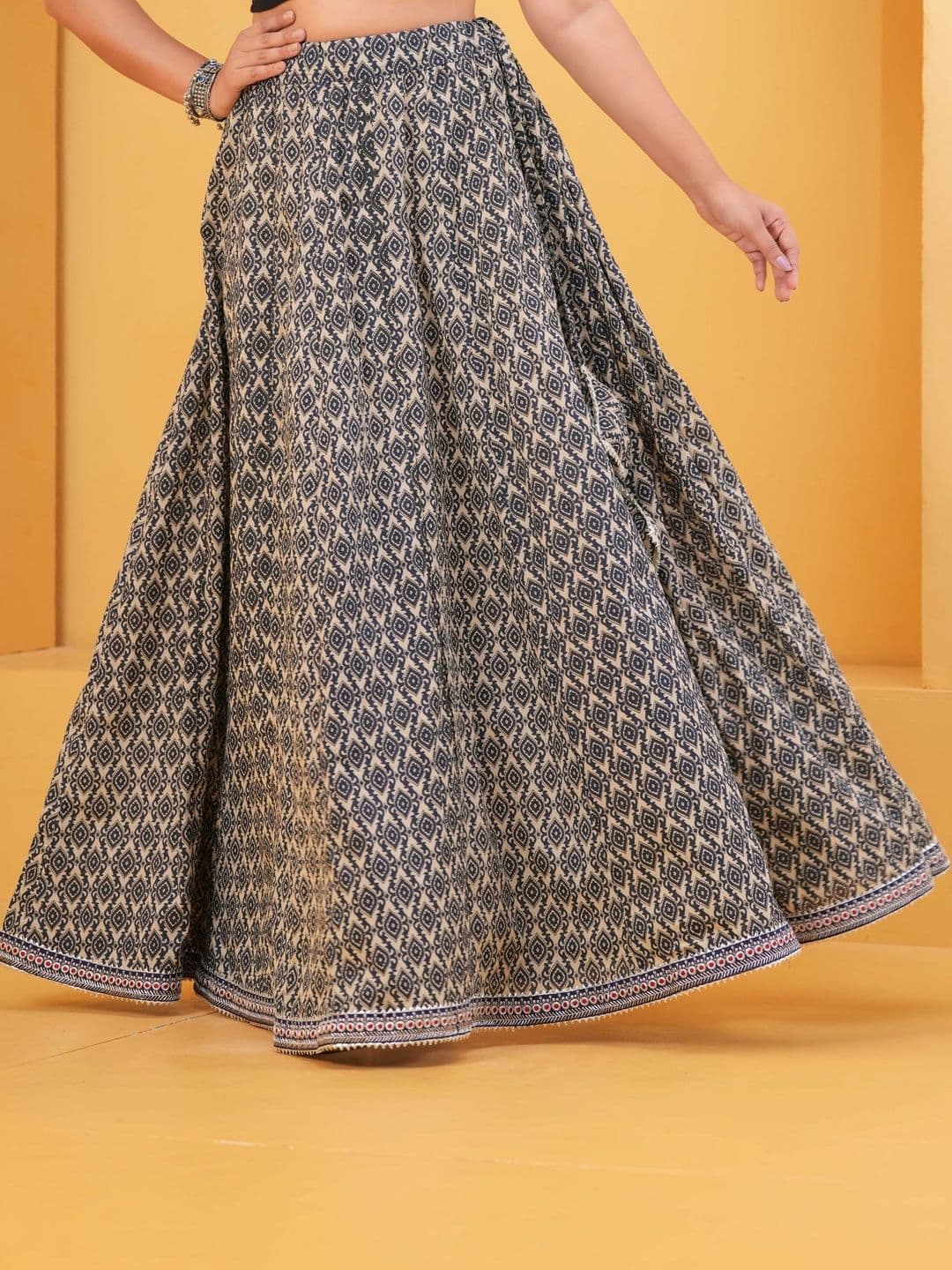 Sangria Women Geometric Maxi Flared Skirt thumbnail 3