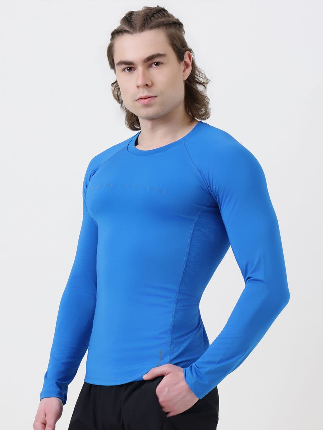 MuscleBlaze Compression Superman Polyester Round Neck Long Sleeves Fit T-shirt thumbnail 7