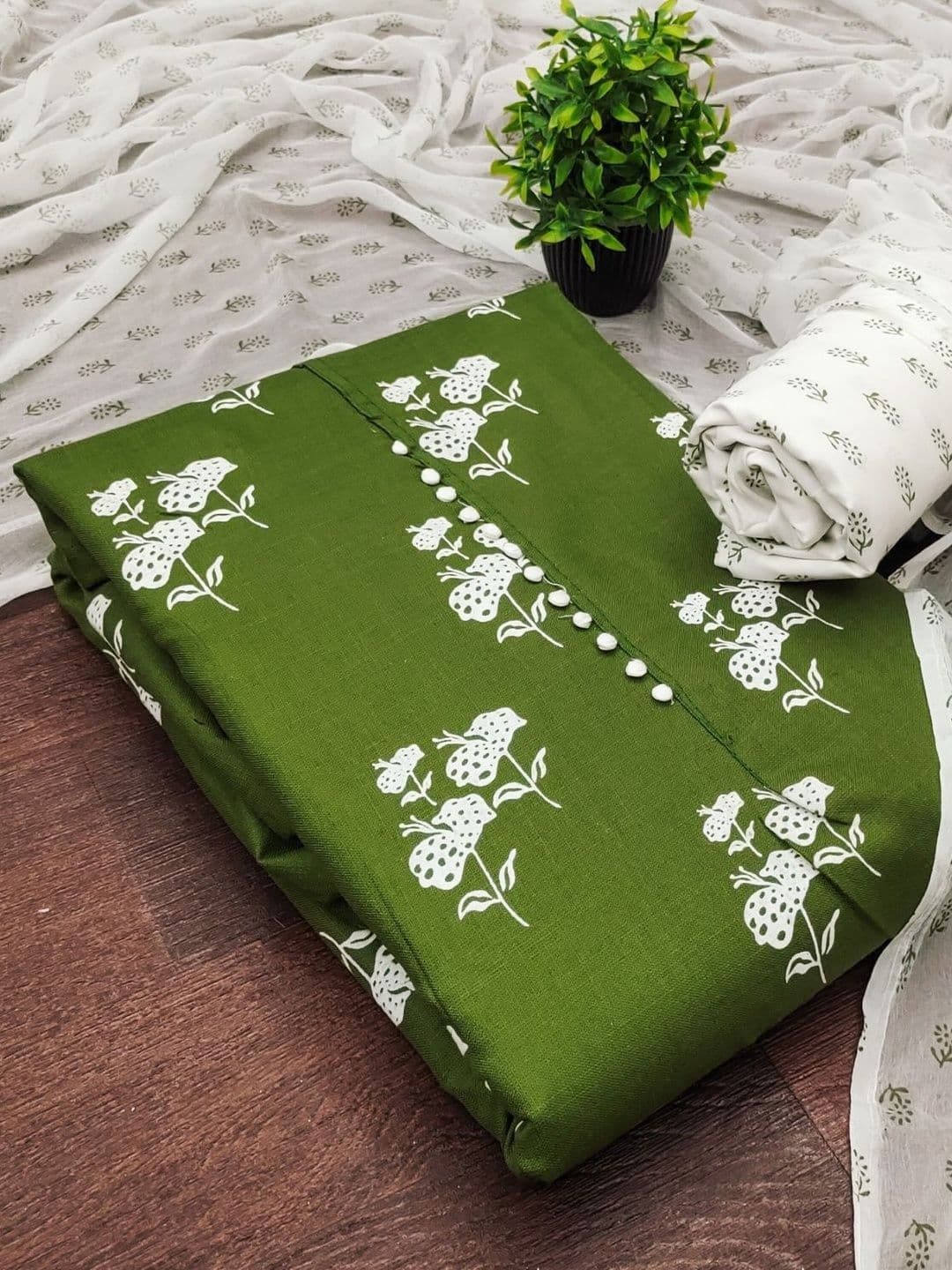 Panzora Printed Pure Cotton Unstitched Dress Material - view 1