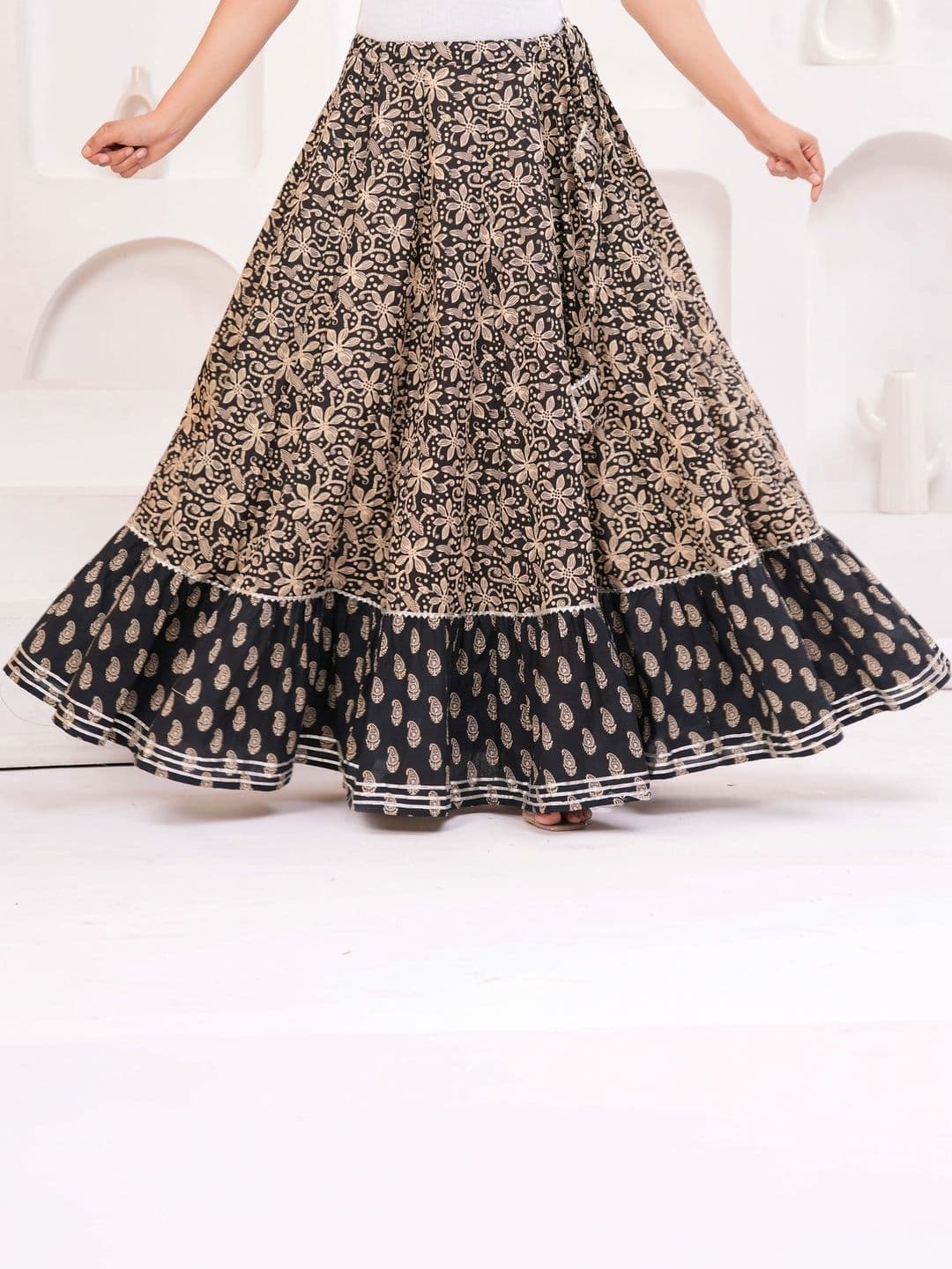 Sangria Women Floral Maxi Flared Skirt thumbnail 6