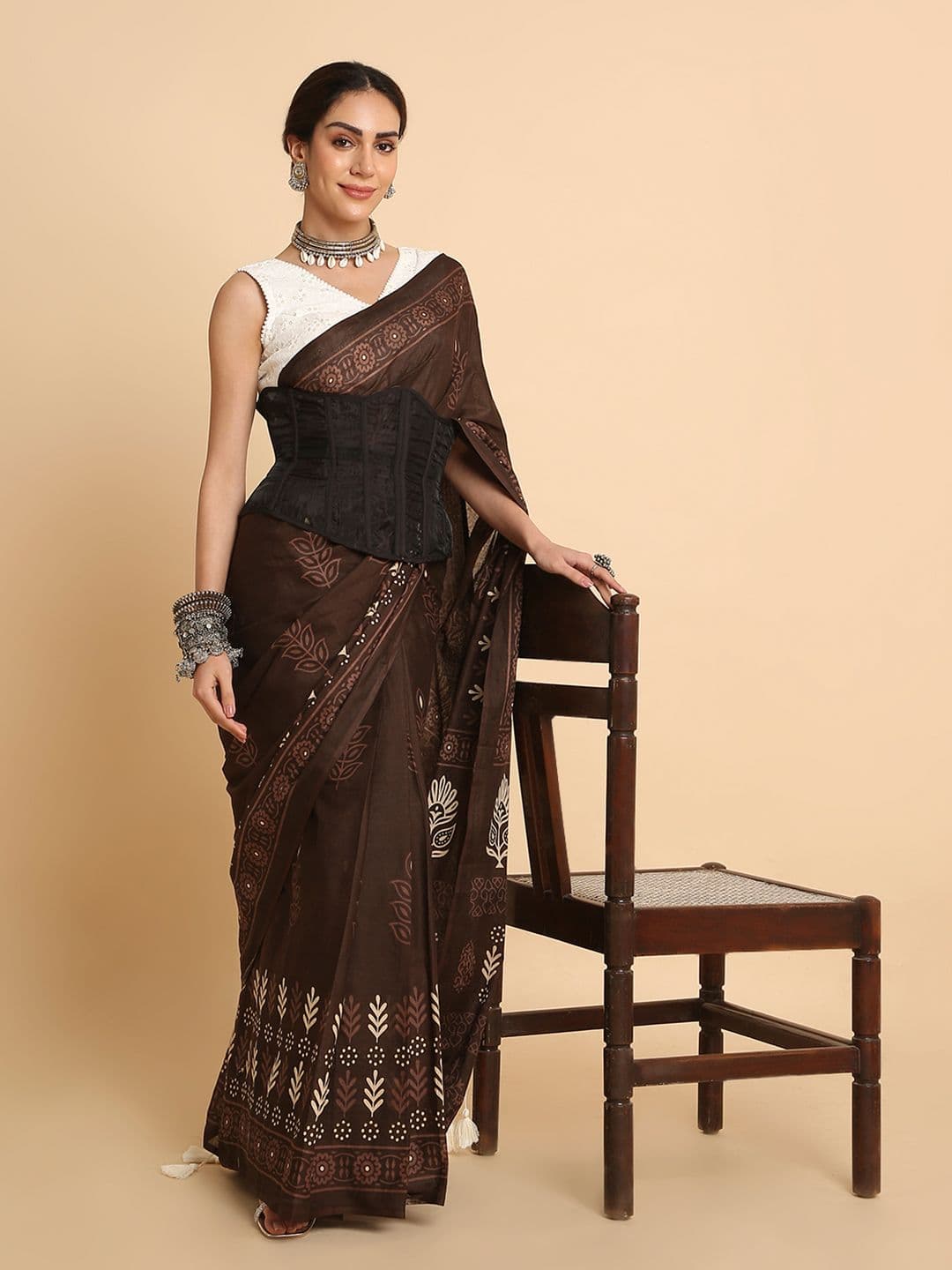 RATAN Women Cotton 1 Minute Pre Draped Saree With Unstitched Blouse Piece And Pocket Saree thumbnail 4