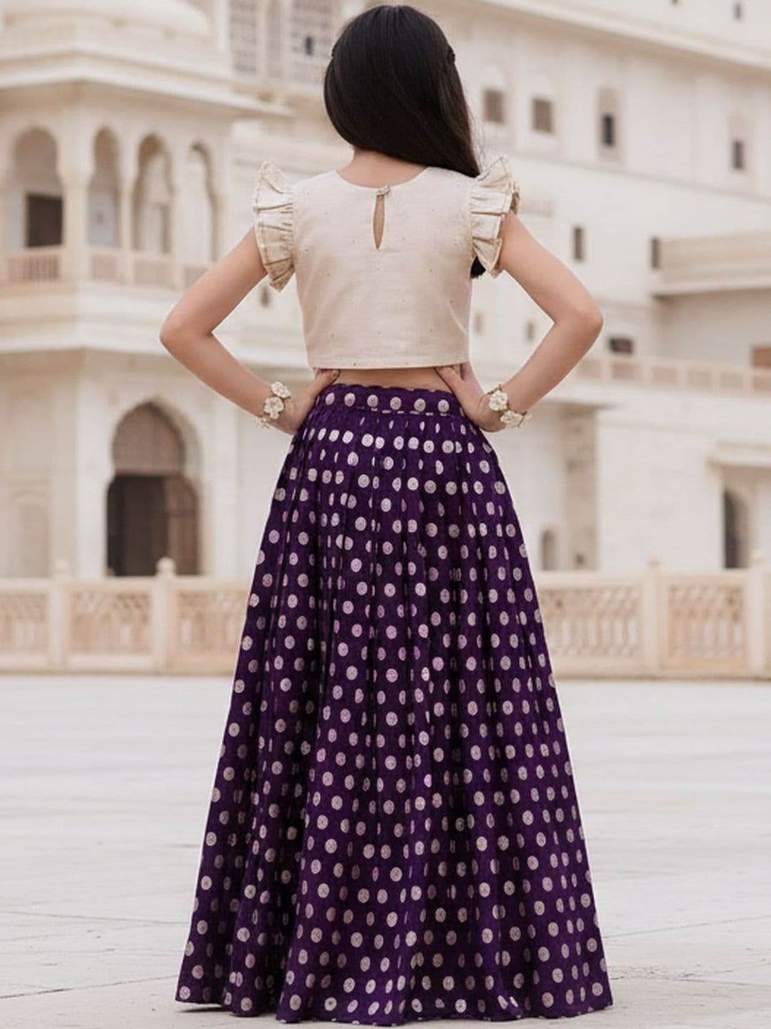 KALANANDI Girls Embellished Foil Print Ready to Wear Lehenga & thumbnail 6