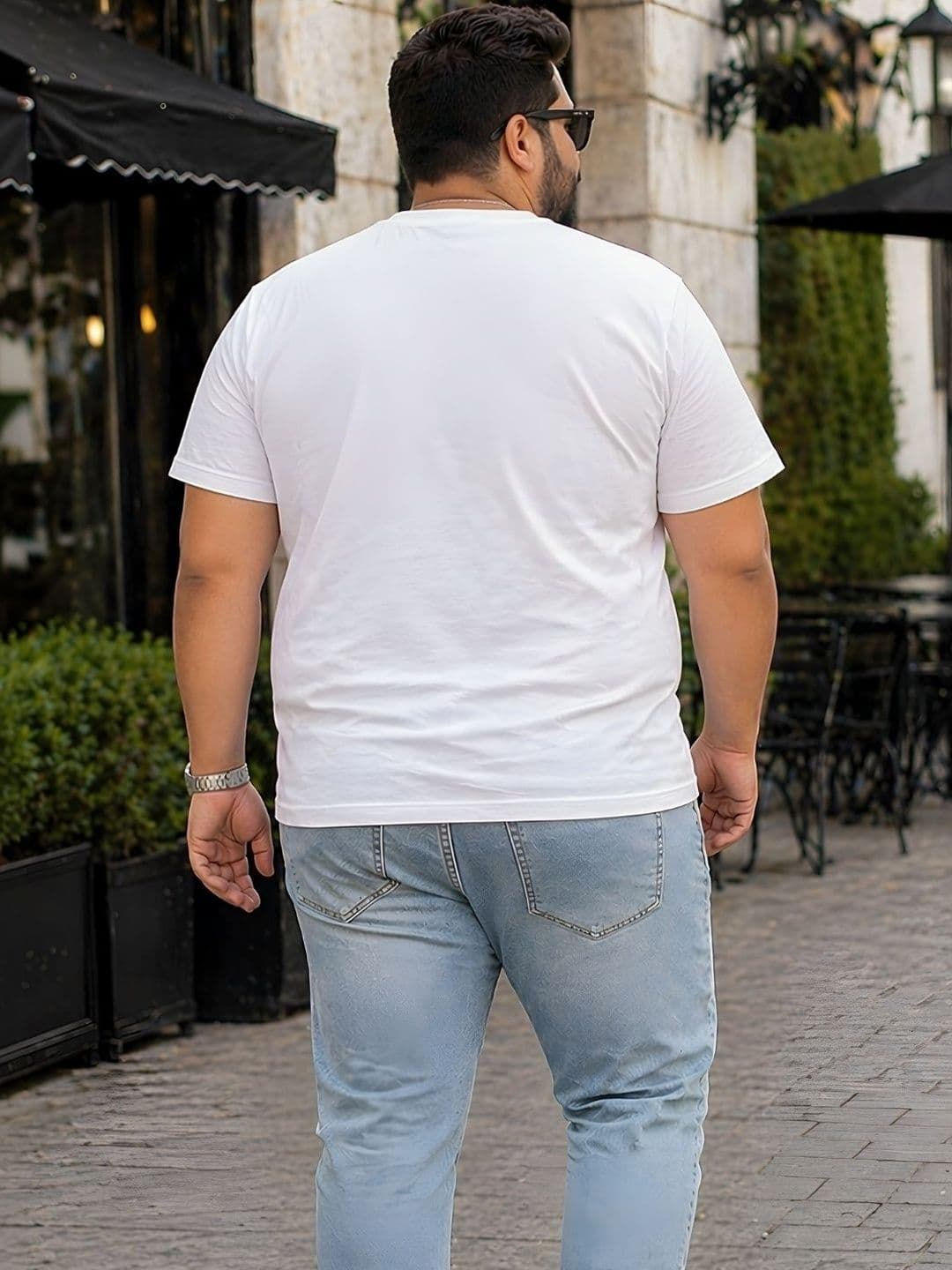 Sztori Men Plus Size White Solid Round Neck Regular Fit Cotton T-shirt thumbnail 4